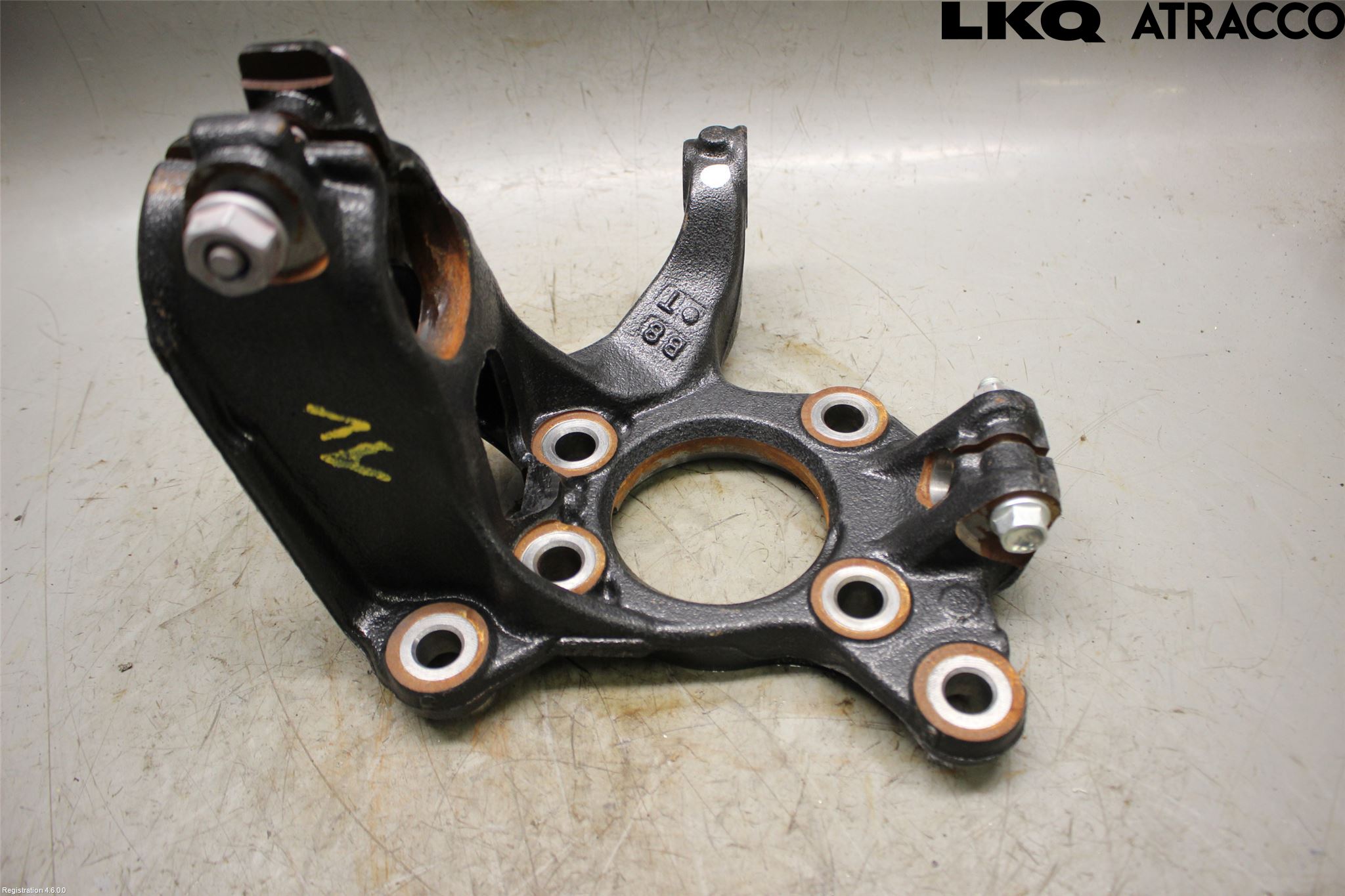 Mazda CX-30 20- Styrspindel Lagerhus Hö