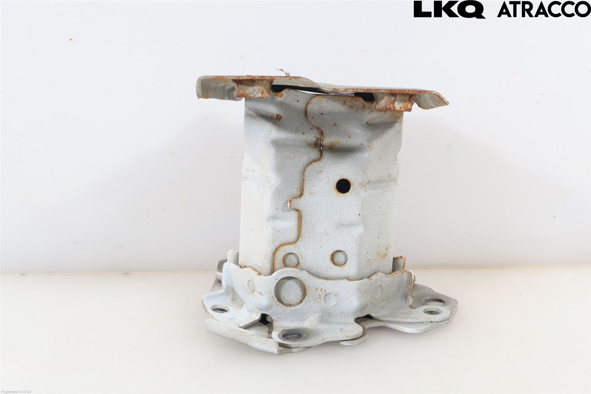 Toyota AURIS 13-19 Stötfångarbärjärn Bak