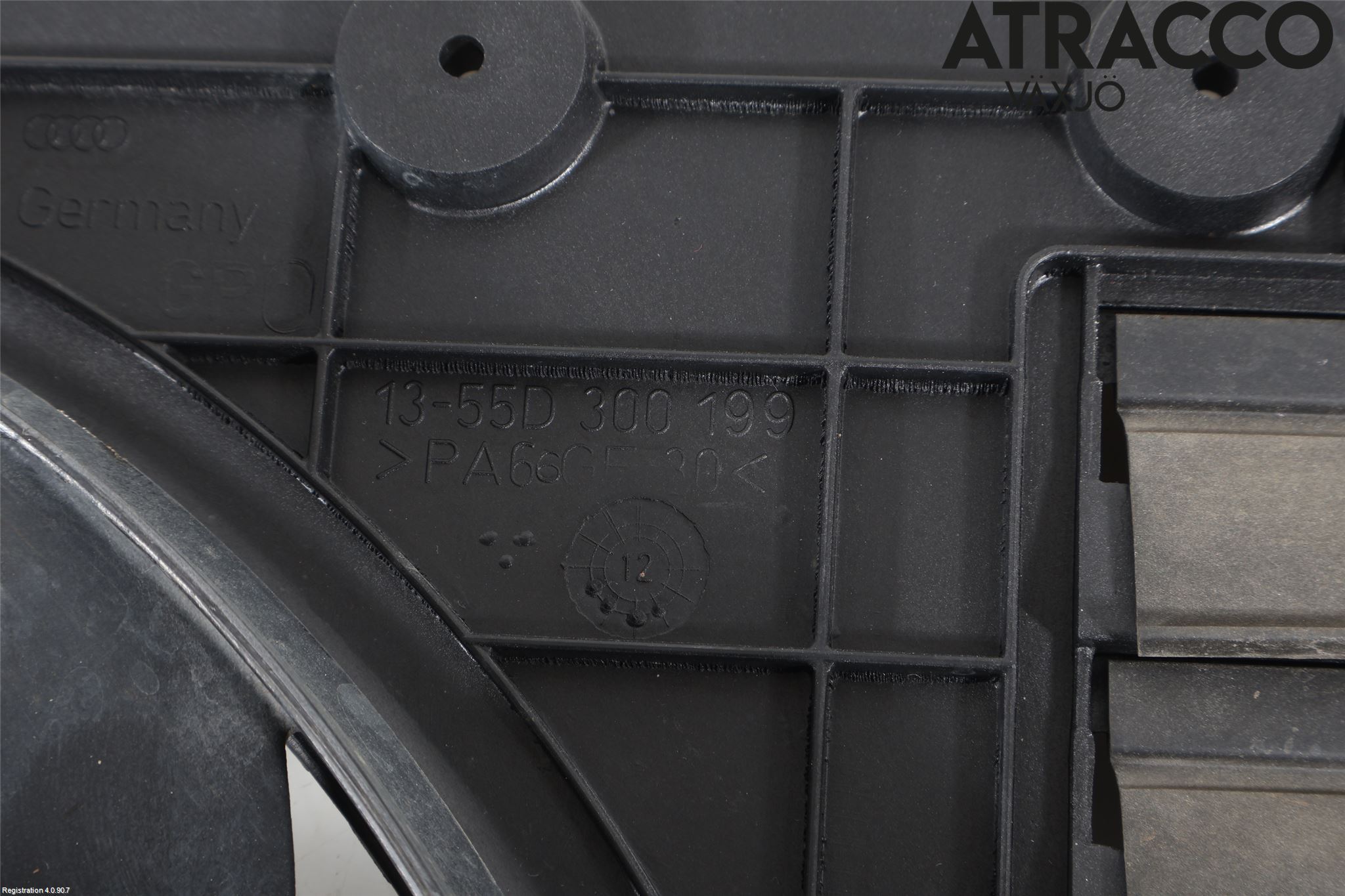 Volkswagen VW CADDY 11-15 Kylfläktkåpa