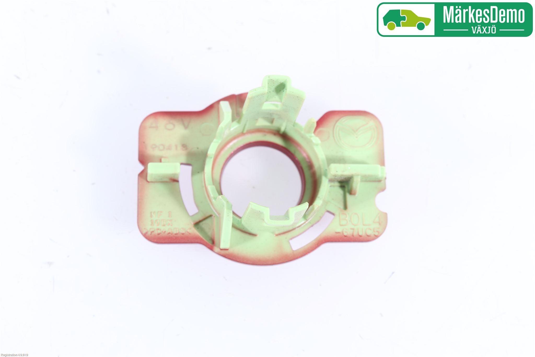 Mazda 3 IV 19- Stötfångardel Bak Mitt