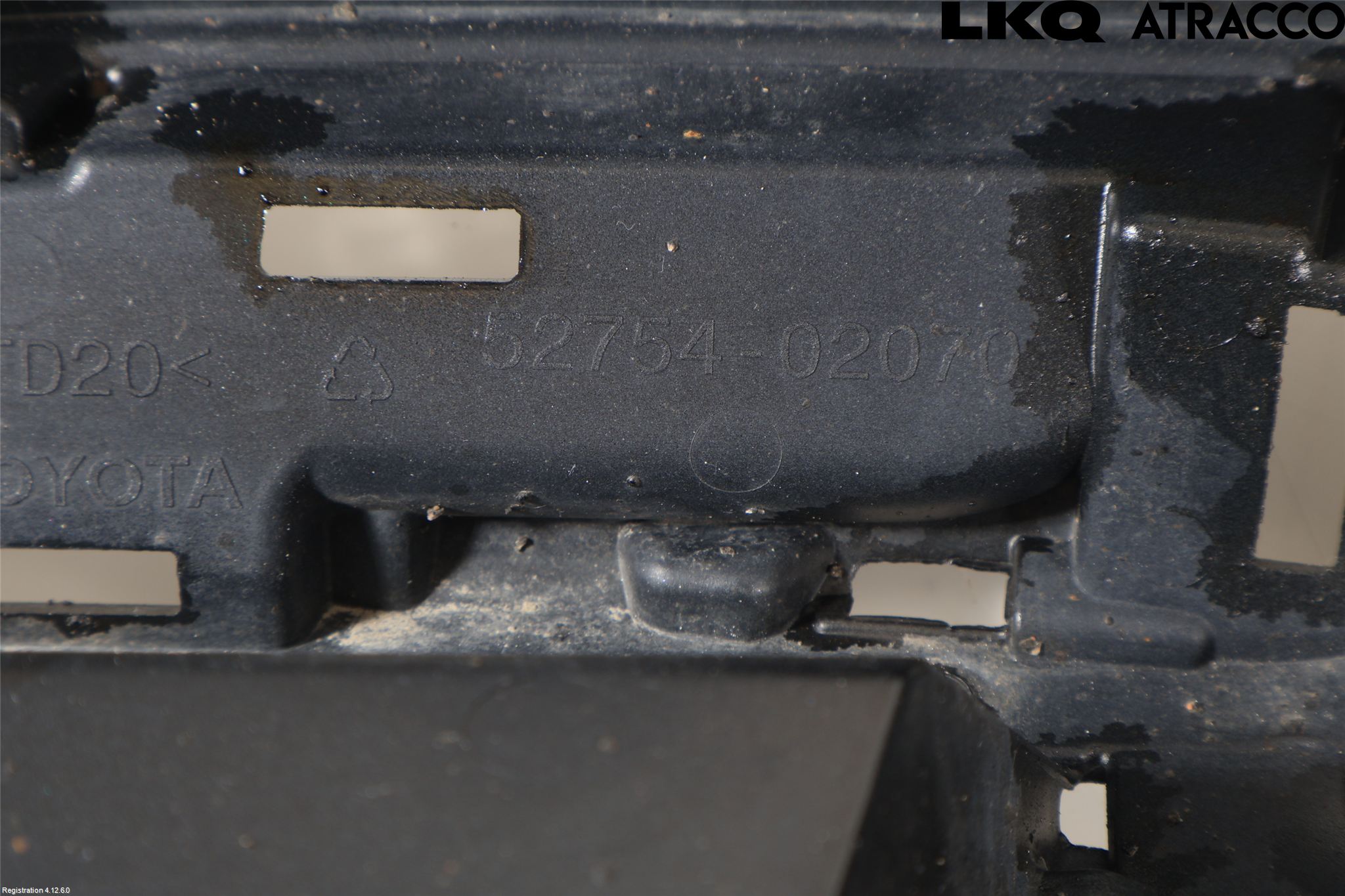 Toyota COROLLA 19- Stötfångardel Bak Mitt