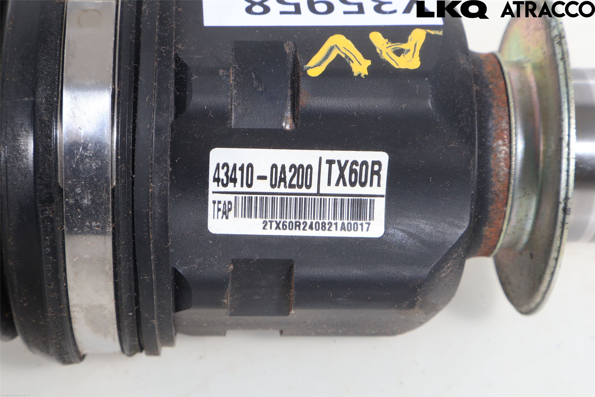 Toyota COROLLA CROSS XG10 22- Drivaxel Fram Höger