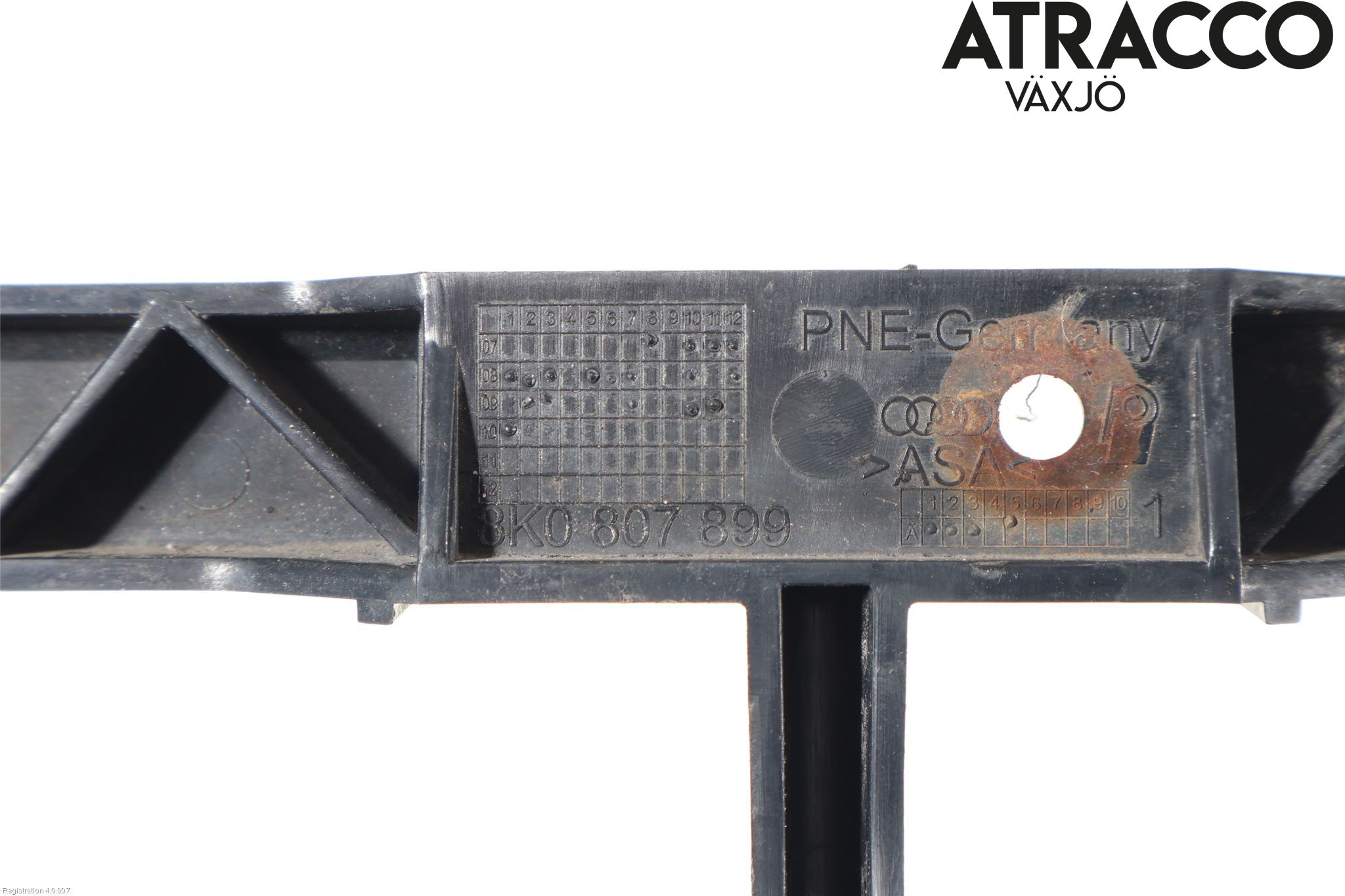 Audi A4/S4 08-11 Stötfångardel Fram Mitt