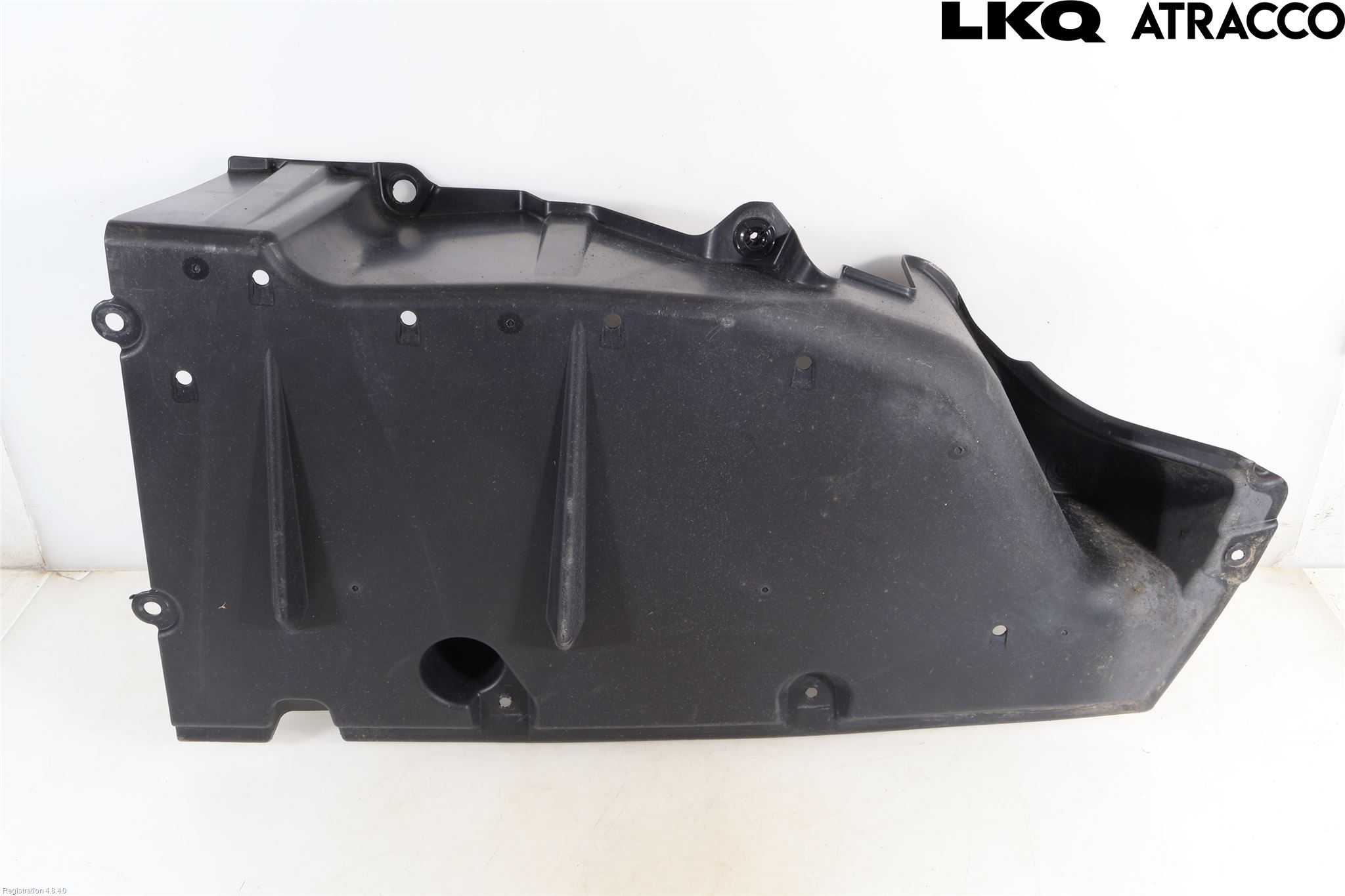 Toyota bZ4X EA10 22- Hasplåt Plåt-Plast