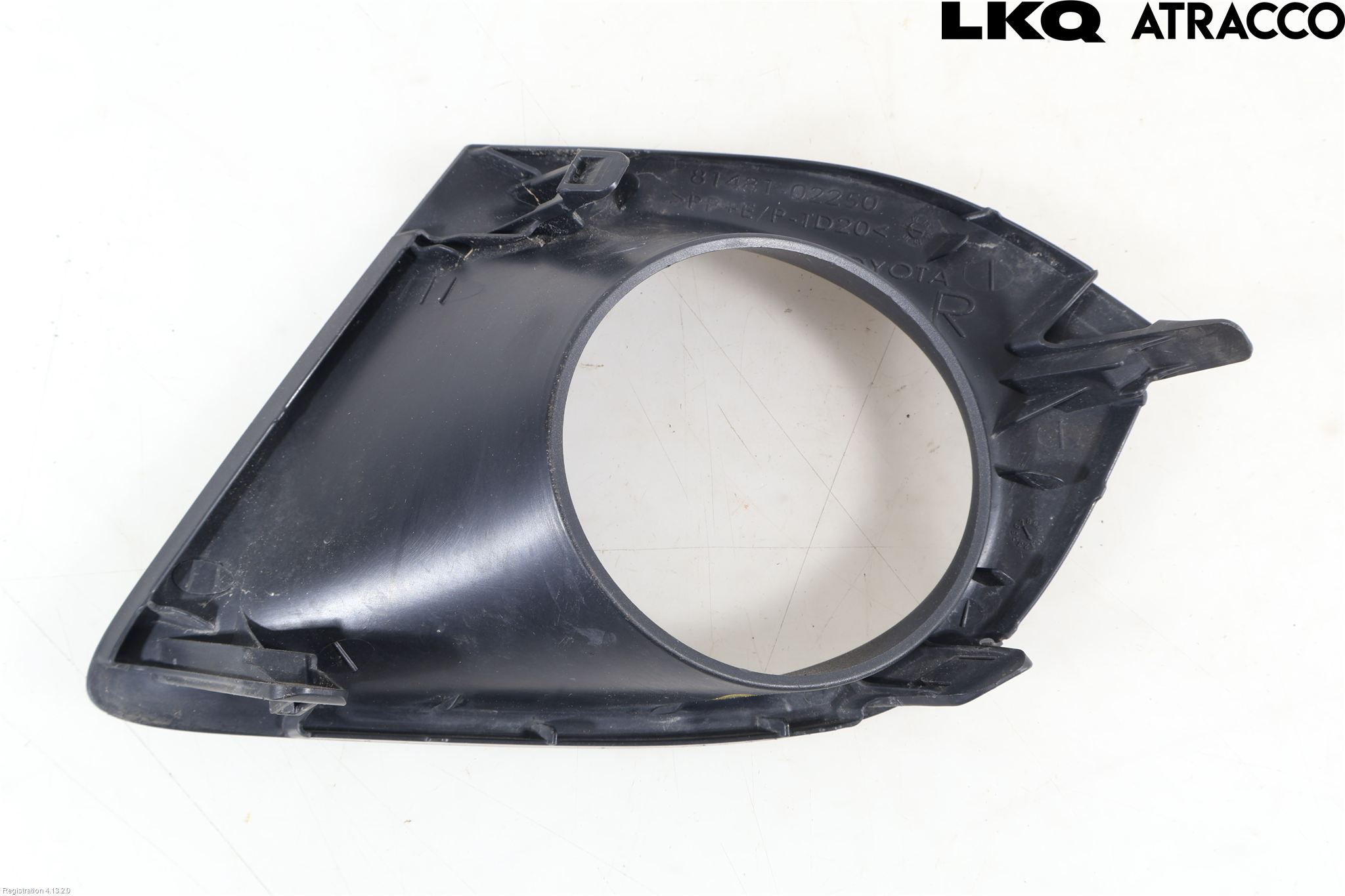 Toyota AURIS 10-12 Dimljussarg Fram