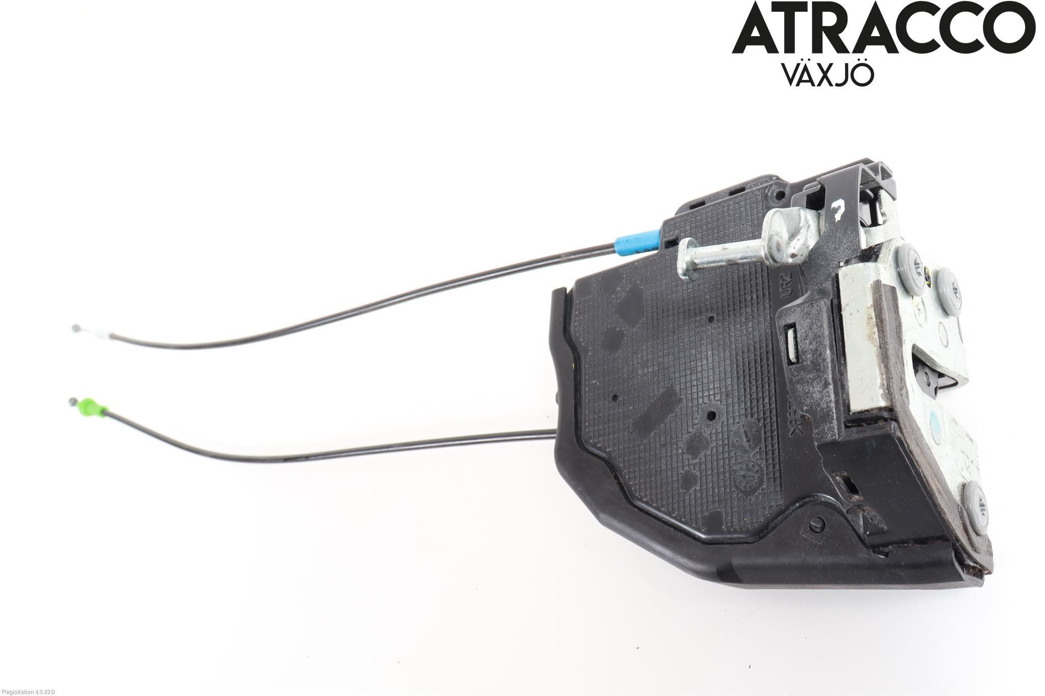 Toyota AURIS 13-19 Låskista-Dörrlås