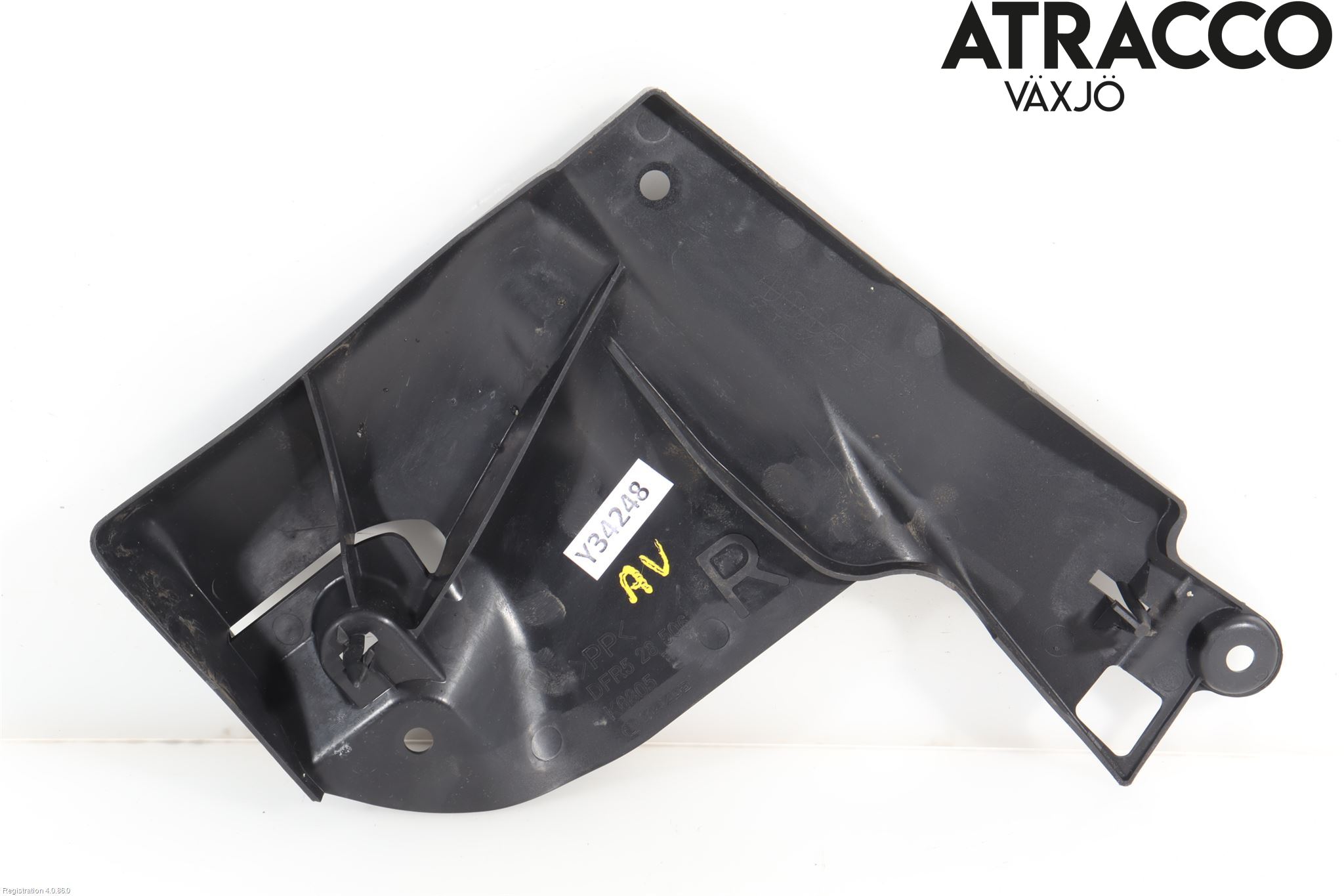 Mazda CX-30 20- Hasplåt Plåt-Plast