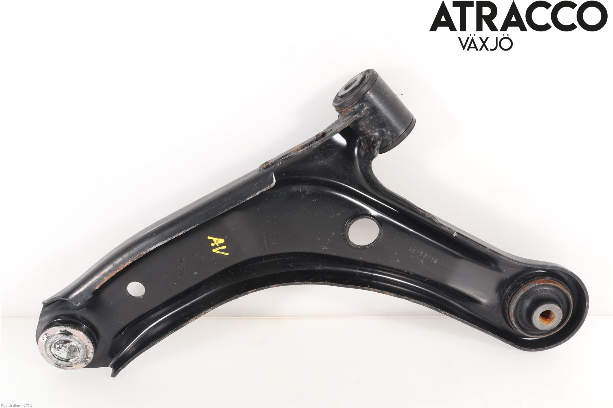 Suzuki VITARA 15- Bärarm Fram Undre Hö