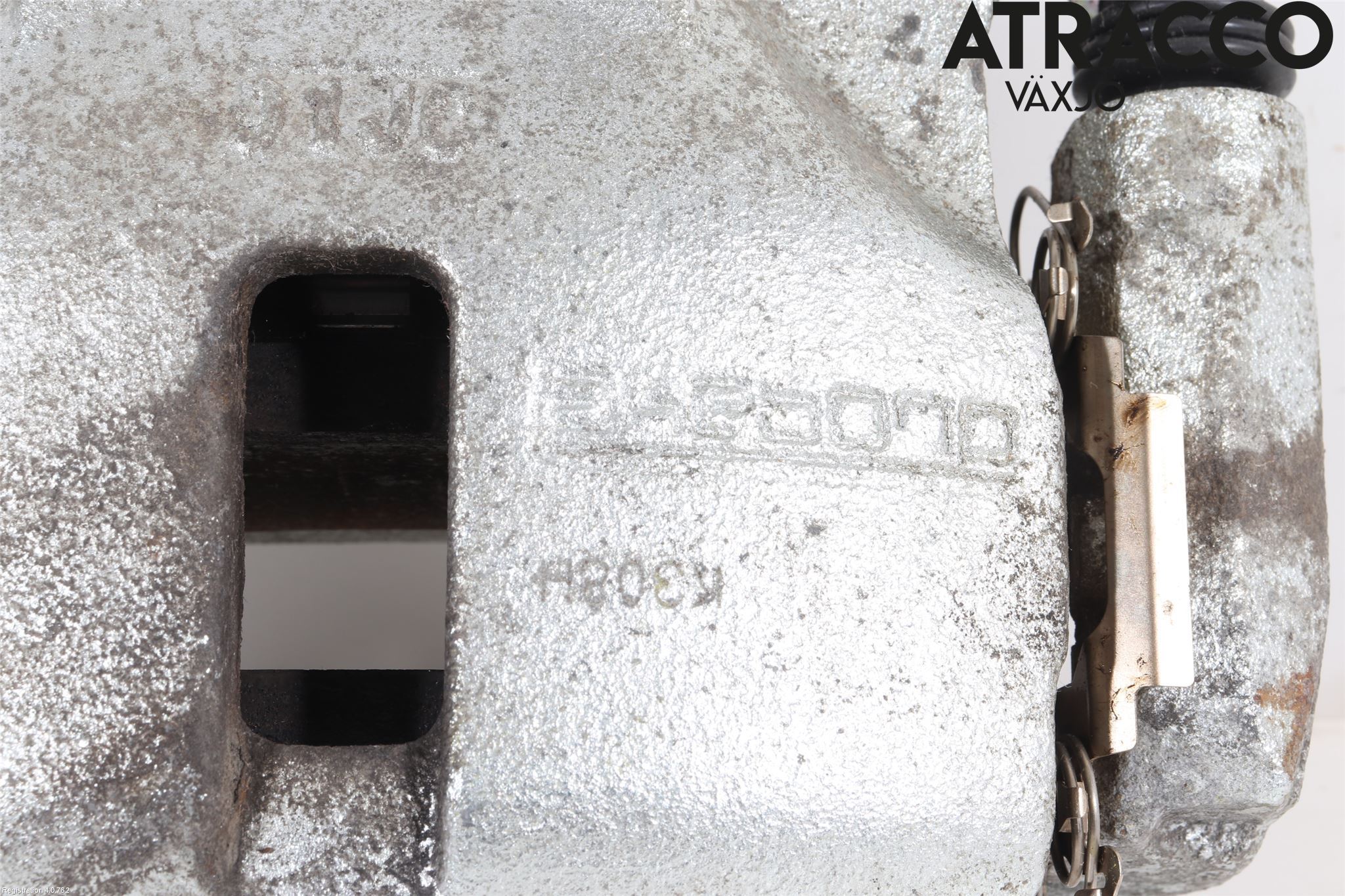 Suzuki VITARA 15- Bromsok Fram Vänster