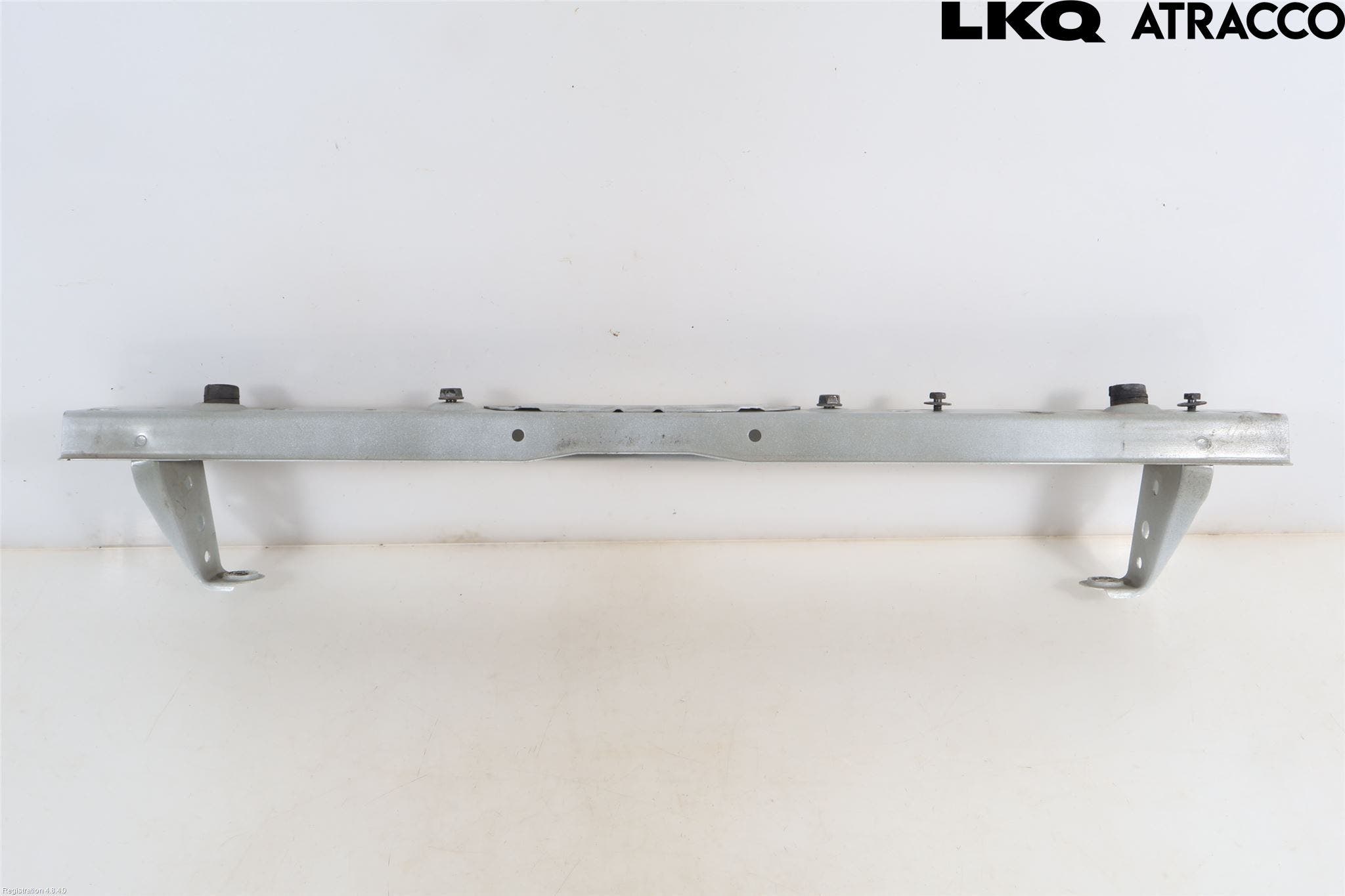 Nissan LEAF 18- Frontplåt Övre