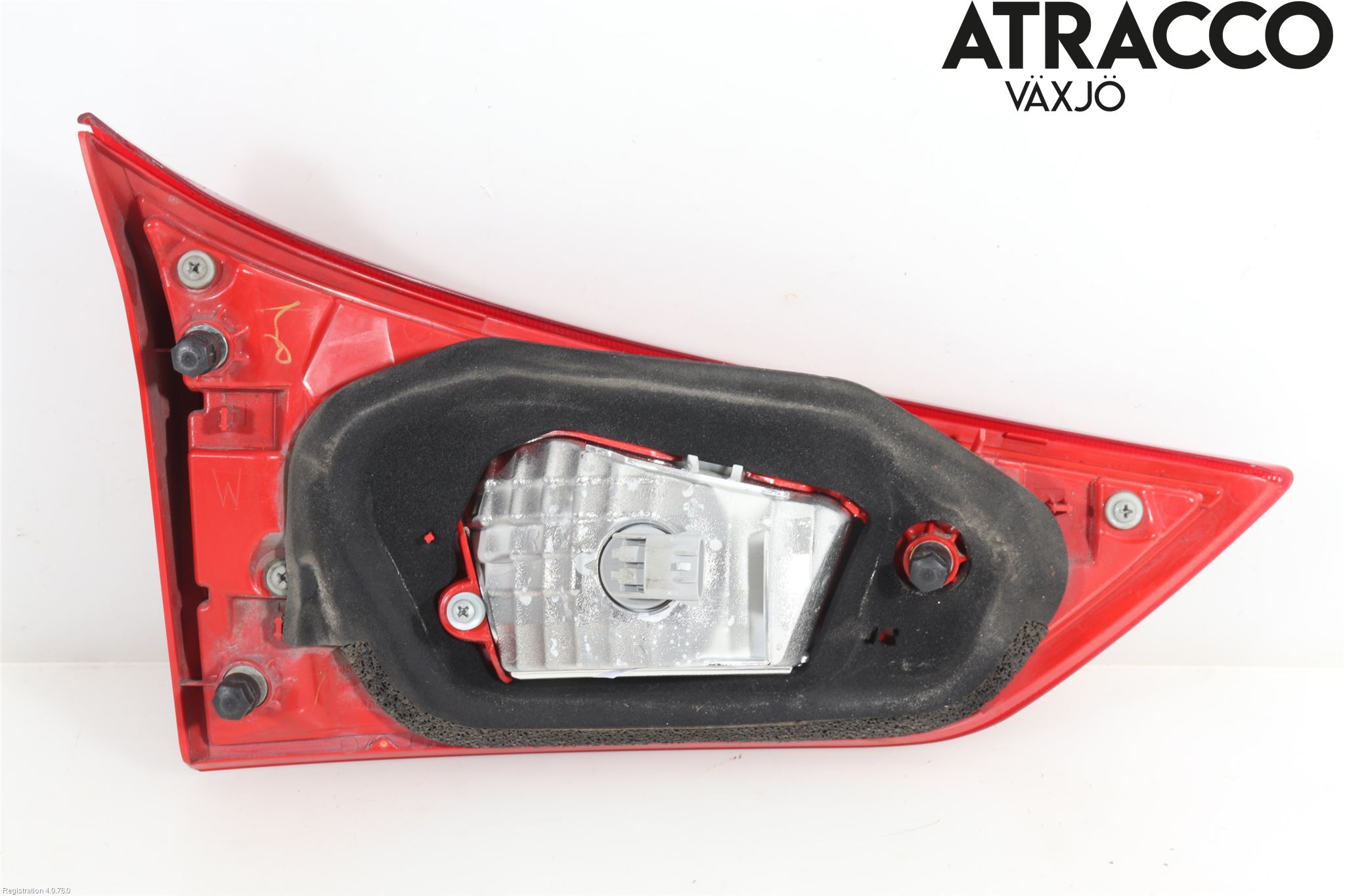 Toyota AURIS 13-19 Bakljus Lucka Hö