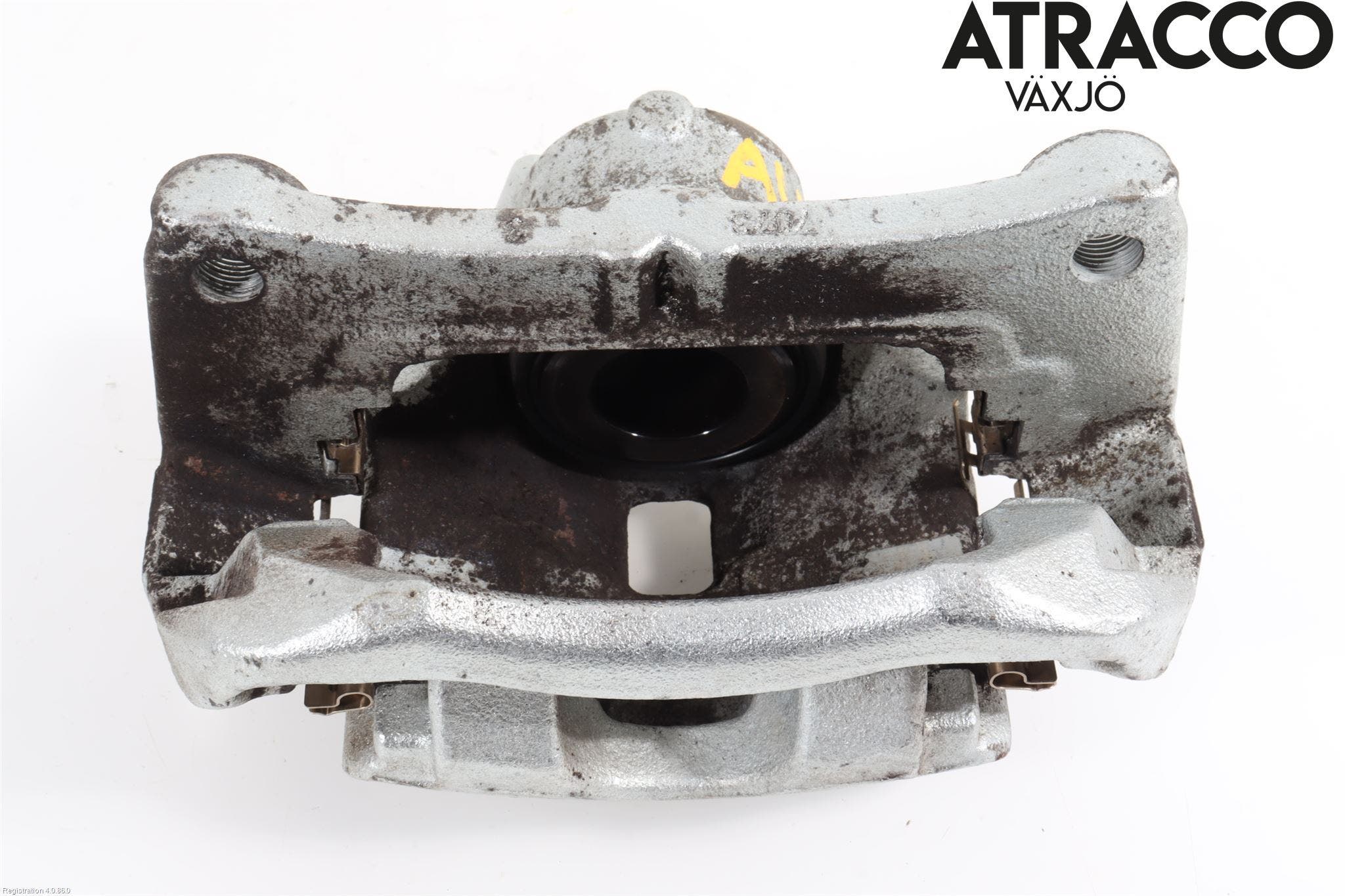 Mazda 3 IV 19- Bromsok Fram Höger