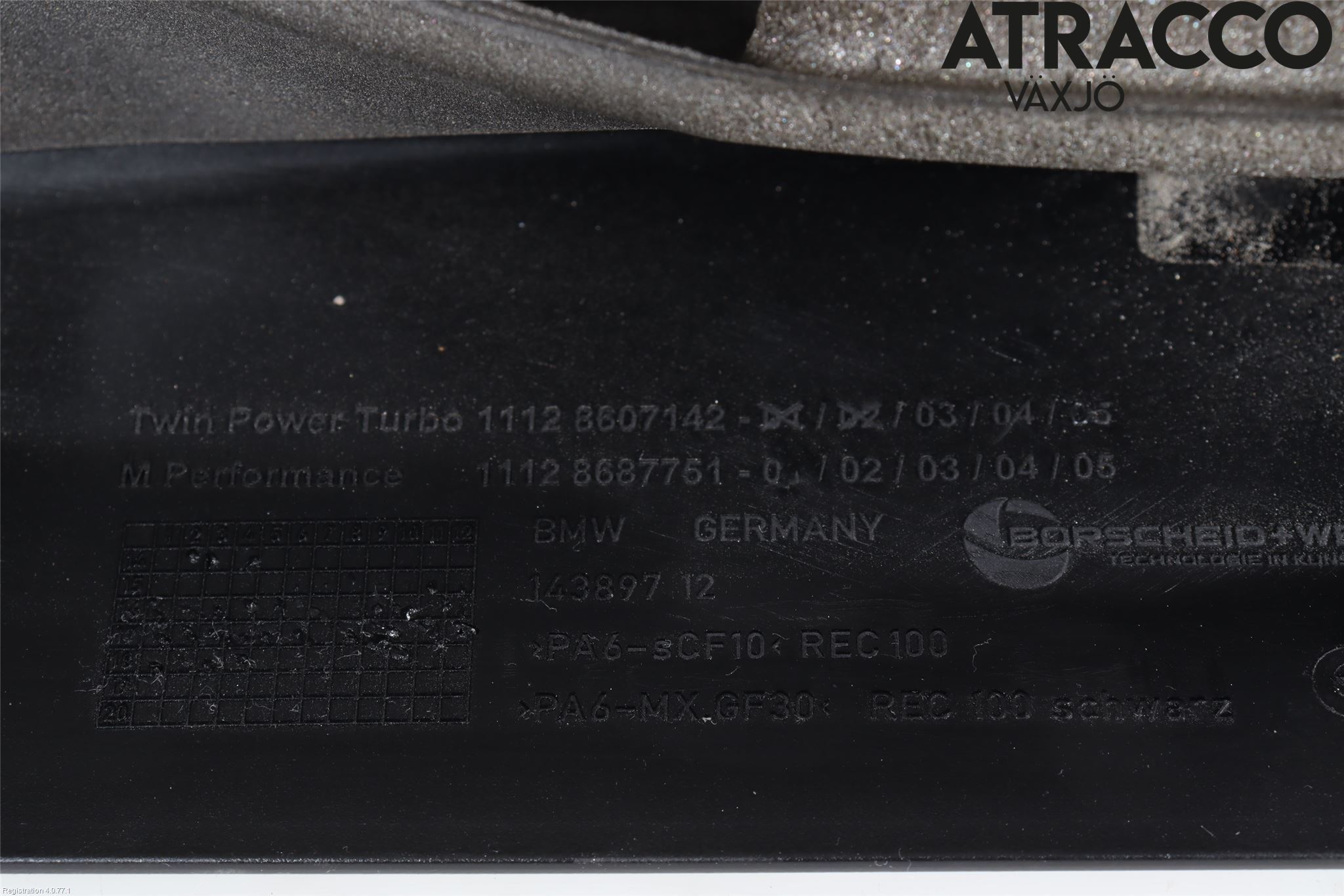 BMW 5 G30/G31/F90 17-23 Motorkåpa