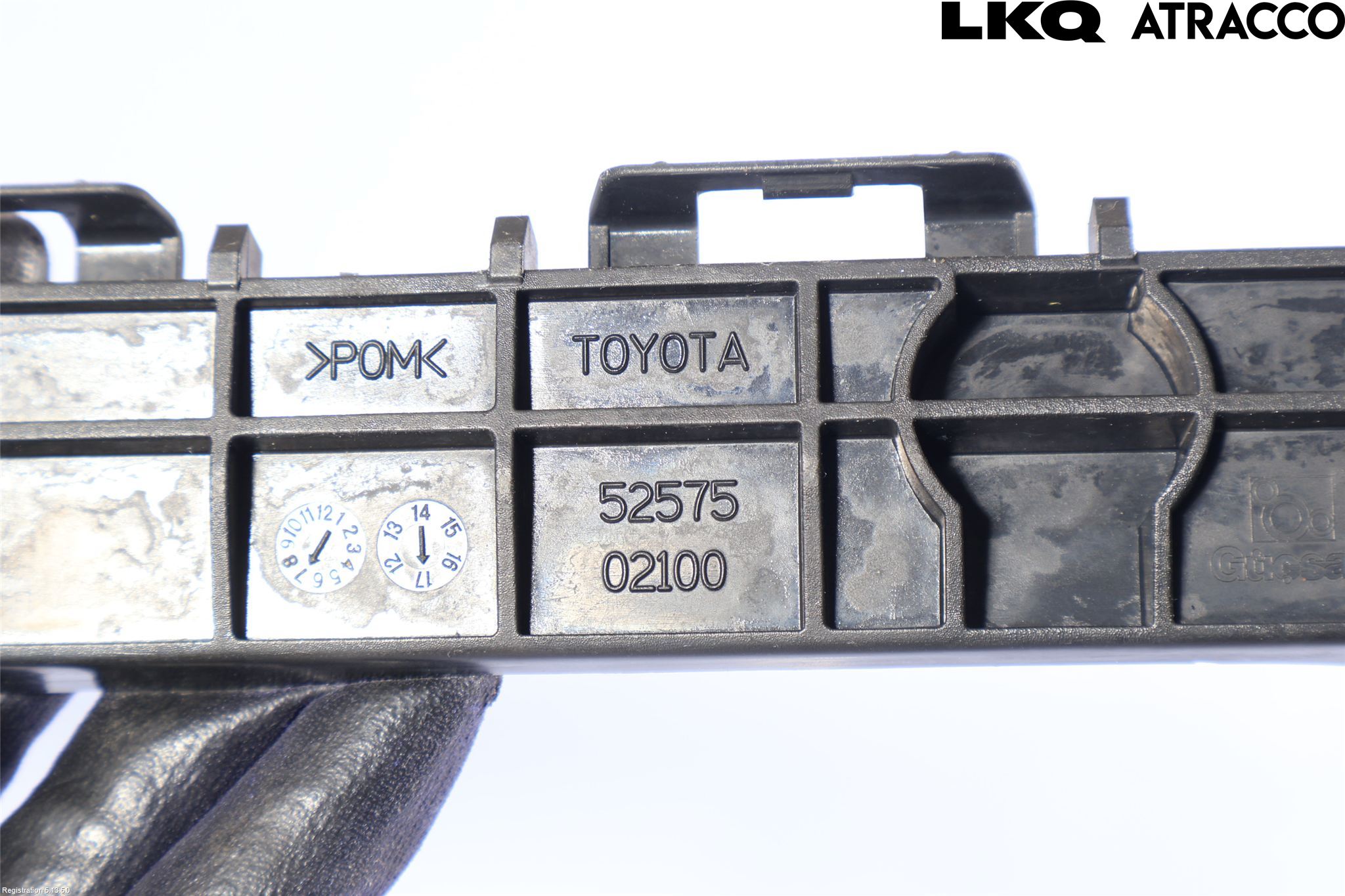 Toyota AURIS 13-19 Stötfångarfäste Bak Hö
