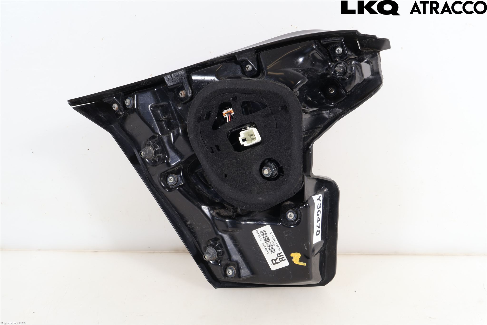 Toyota C-HR 16-23 Bakljus Lucka Hö