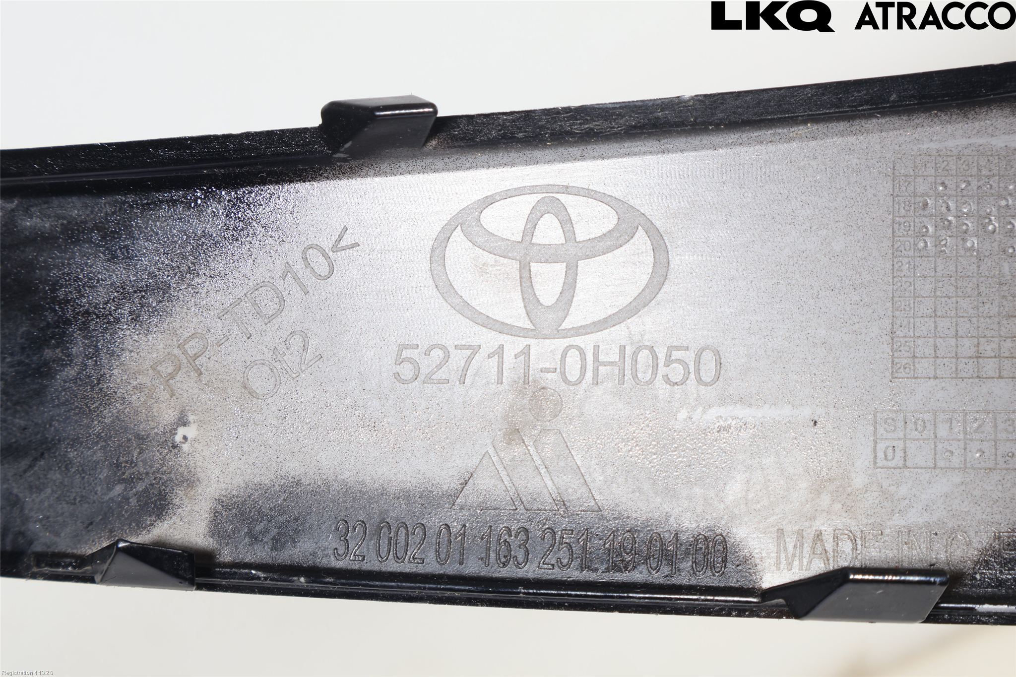 Toyota AYGO 15-21 Stötfångarlist Fram