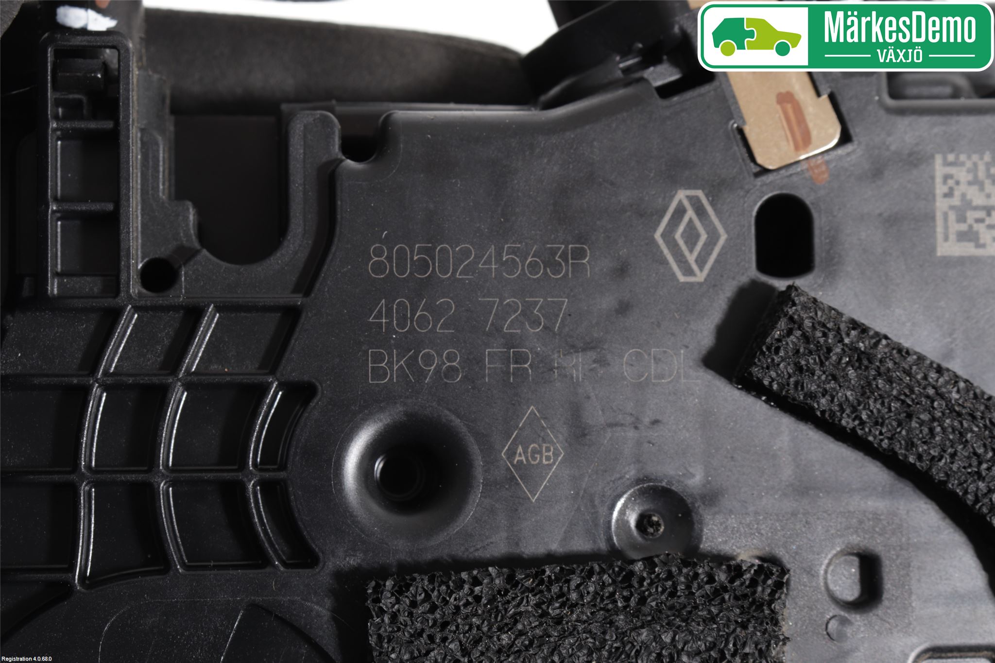 Renault CLIO IV 12-16 Låskista-Dörrlås