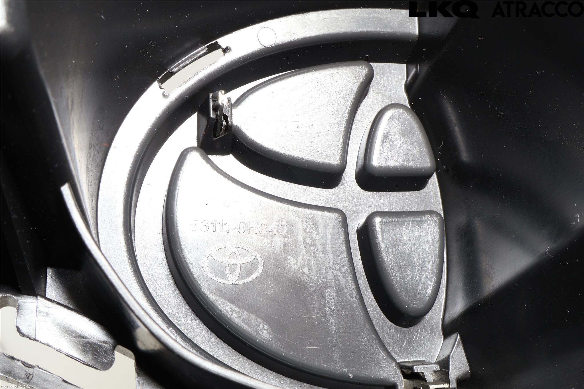 Toyota AYGO 06-14 Grill Komp