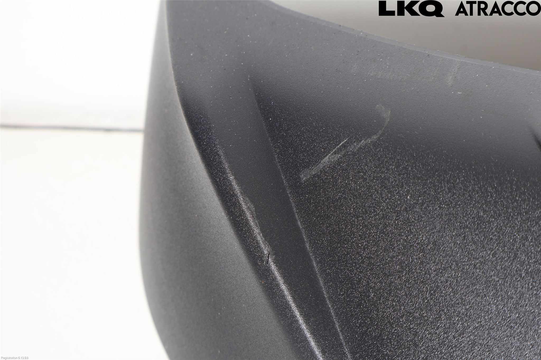 Toyota C-HR 16-23 Stötfångardel Bak Mitt