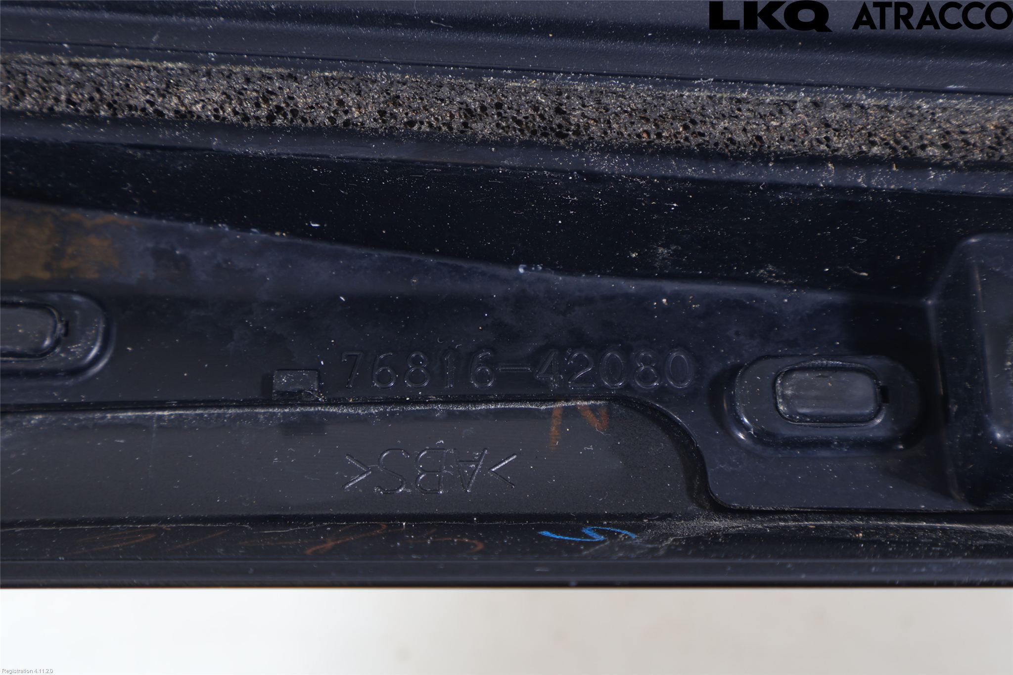 Toyota RAV4 19- Bakruta - Dekorlist