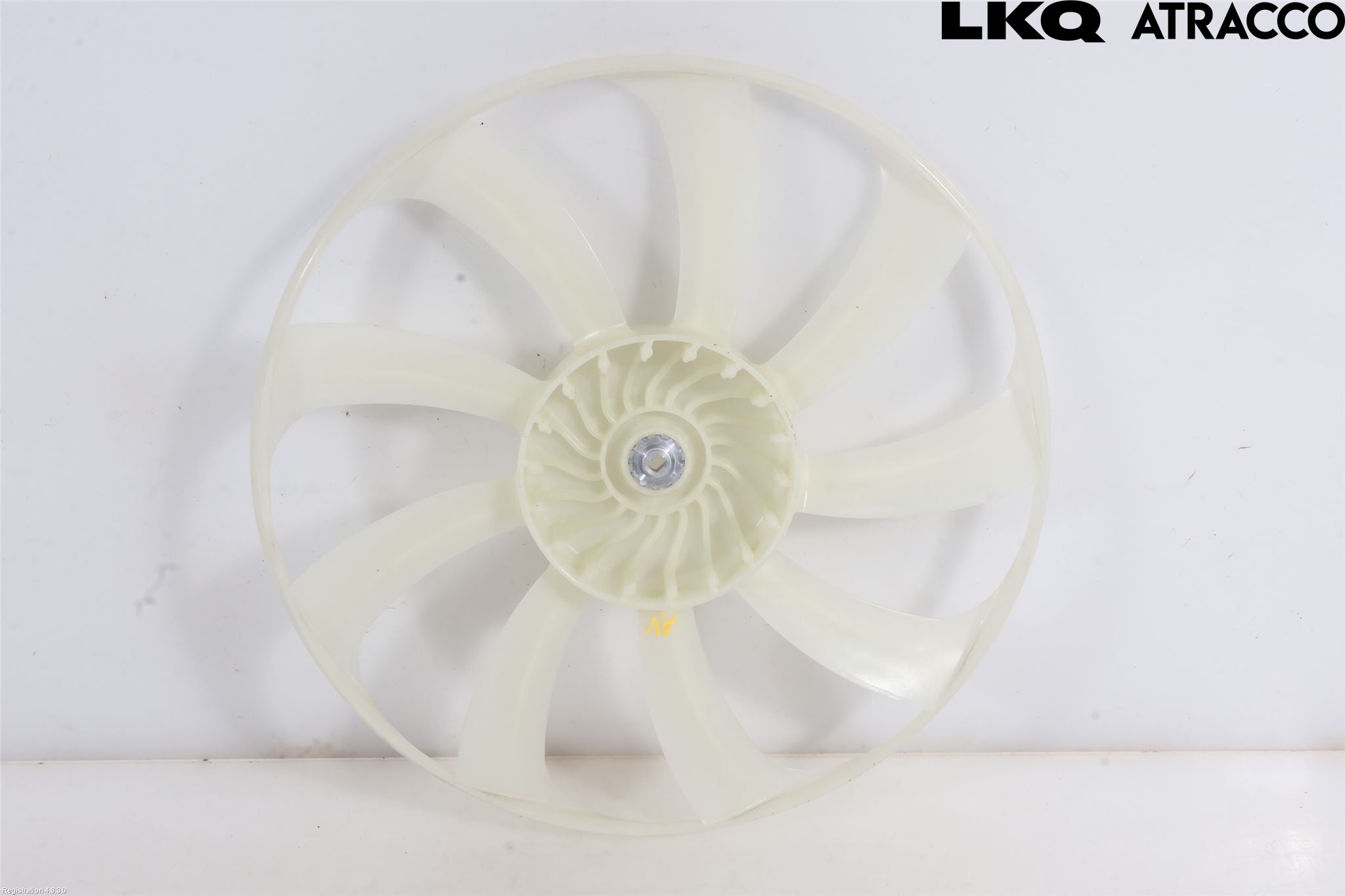 Mazda 2 KB Hybrid 22- Kylfläkt-Vinge