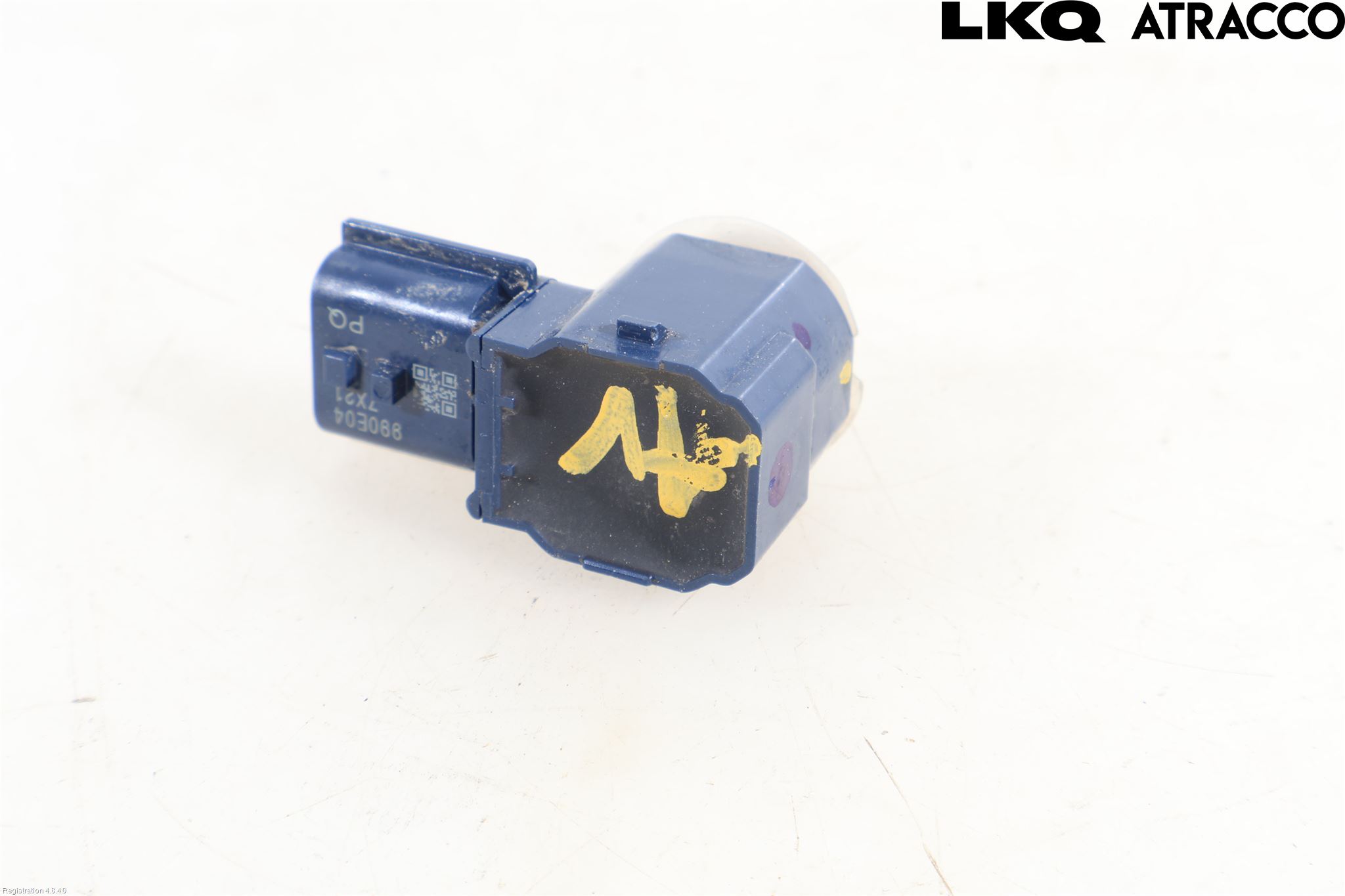 Mitsubishi OUTLANDER 13-21 Parkeringshjälp Frontsensor