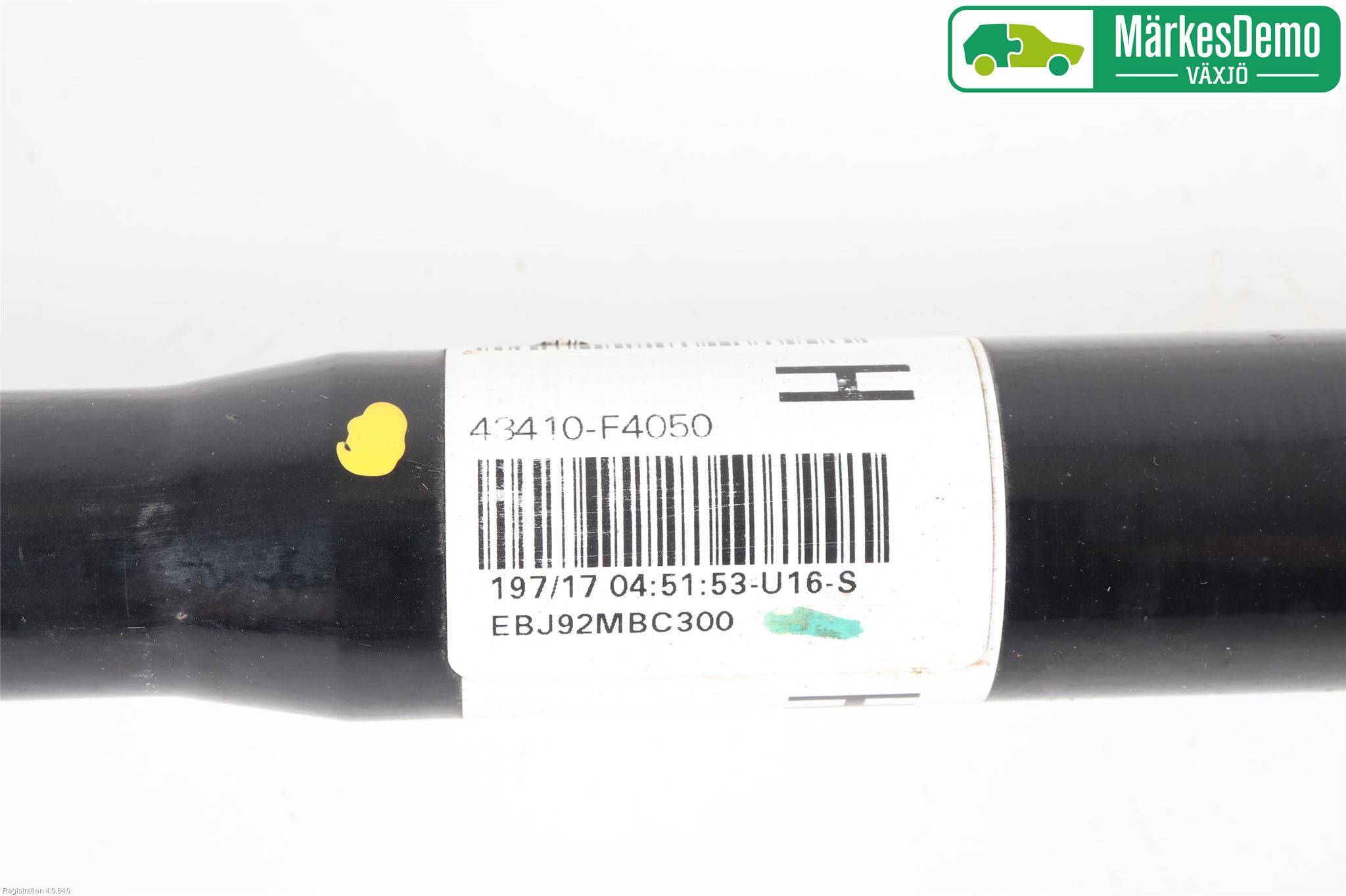 Toyota C-HR 16-23 Drivaxel Fram Höger