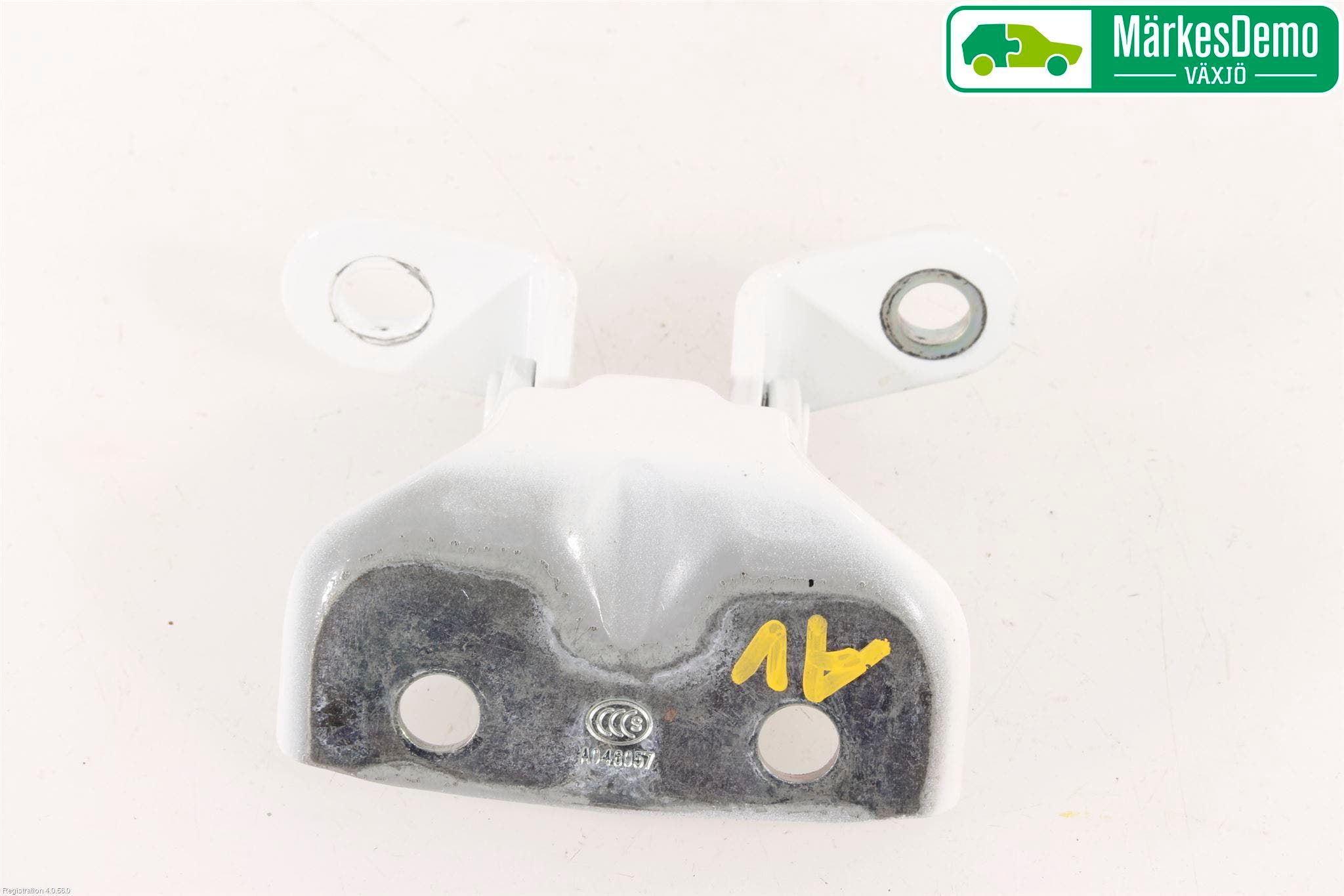 Hyundai i20 GB 15-20 Dörrgångjärn