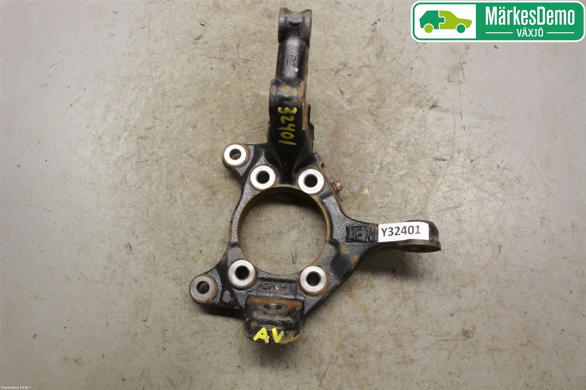 Toyota AURIS 13-19 Styrspindel Lagerhus Hö