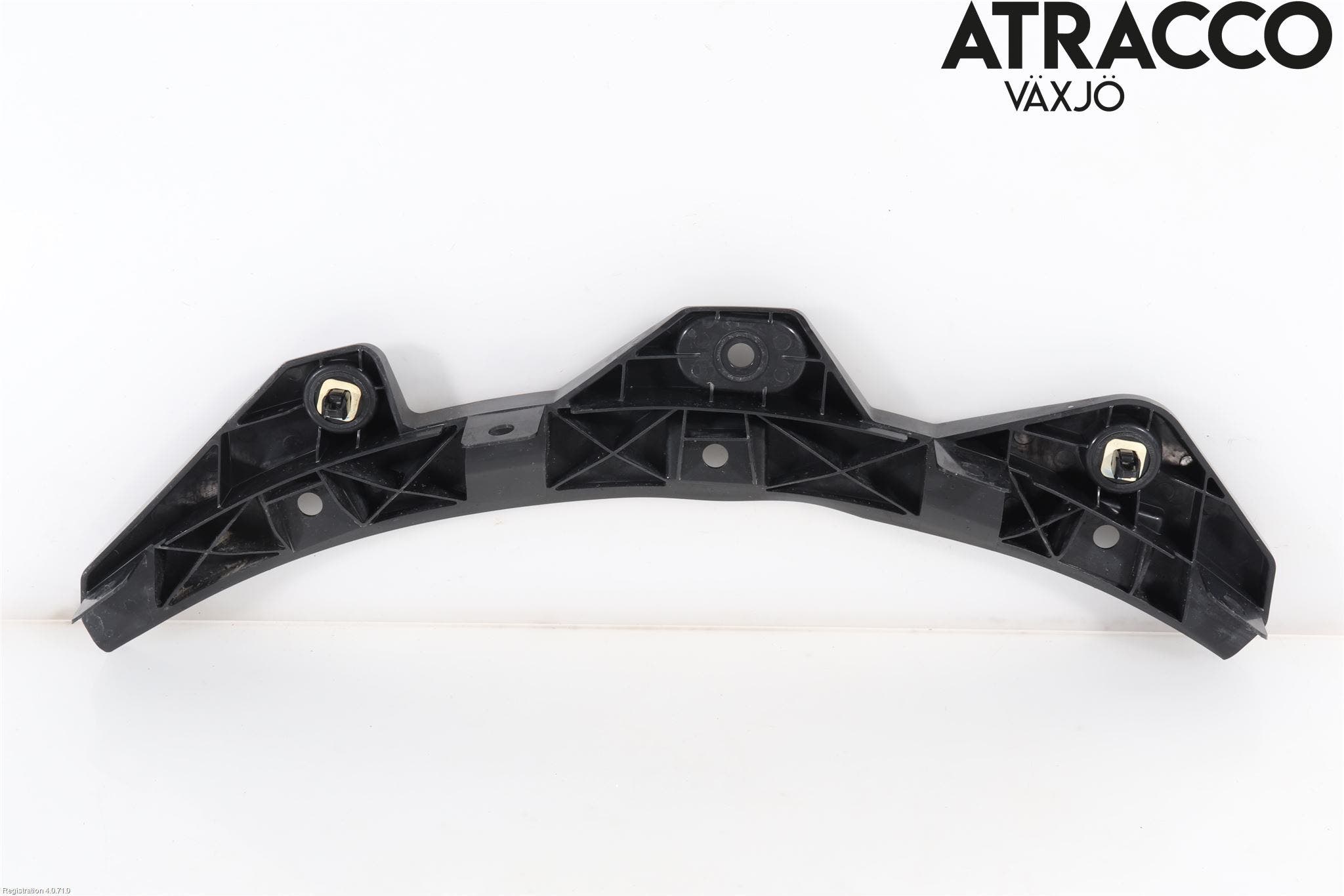 Mazda CX-3 Skärmfäste Fram Hö