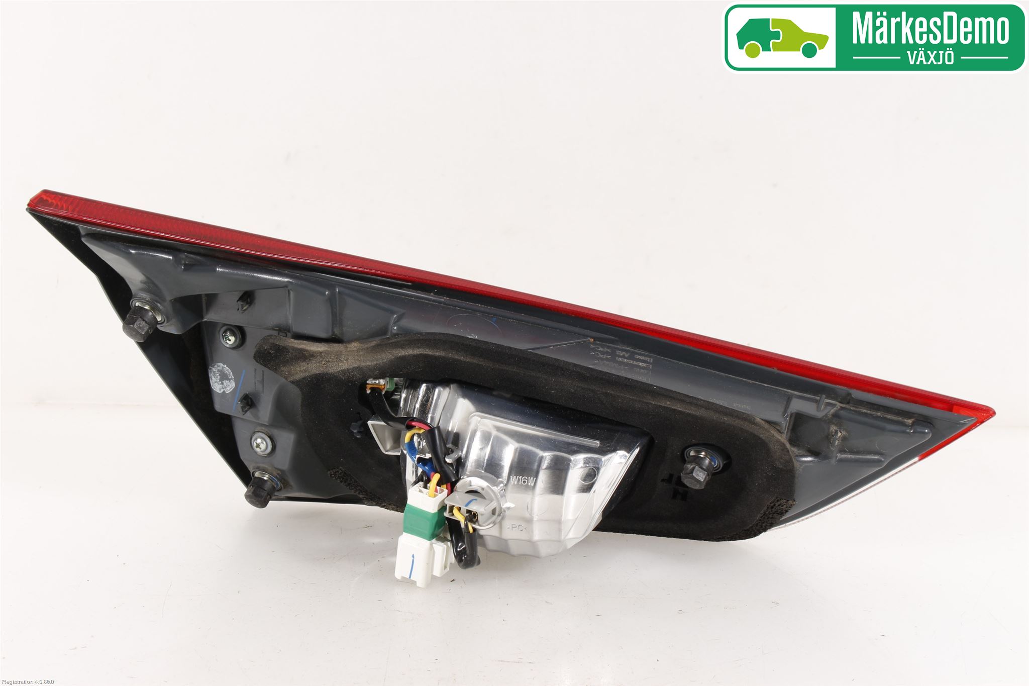 Toyota AURIS 13-19 Bakljus Lucka Hö
