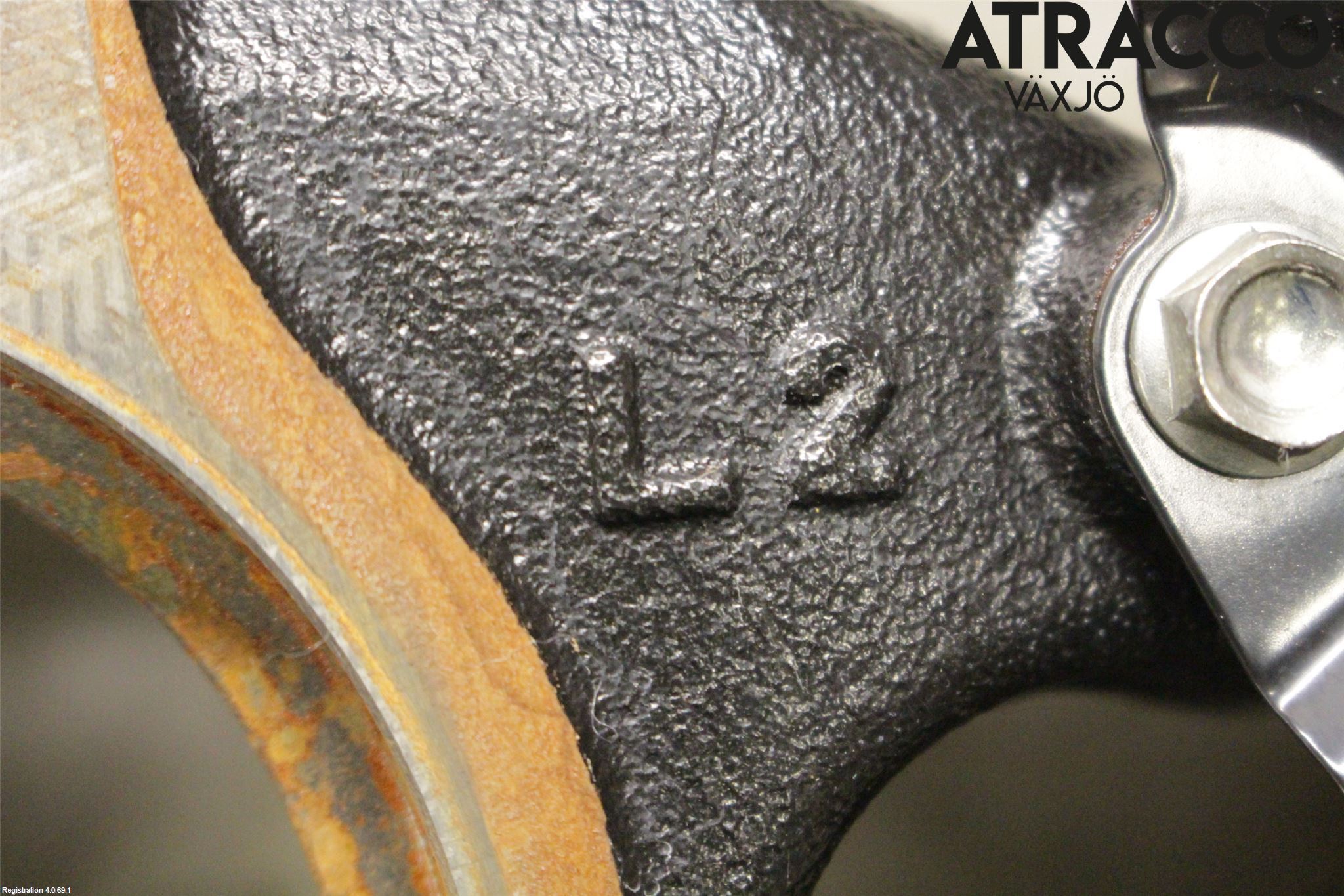 Mazda CX-30 20- Styrspindel Lagerhus Vä