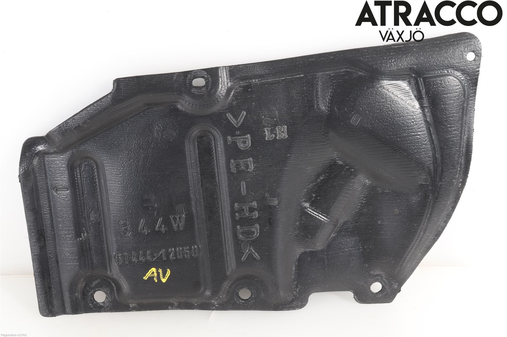 Toyota PRIUS+ ZVW40 12-20 Hasplåt Plåt-Plast