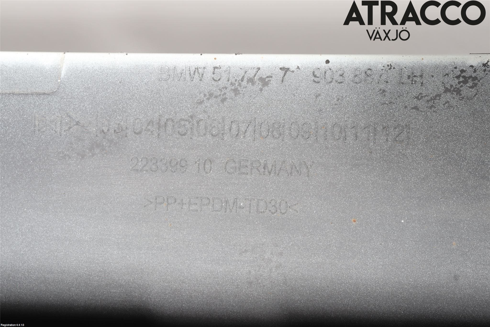 BMW 5 F10/F11/F18 09-17 Sidokjol Vä