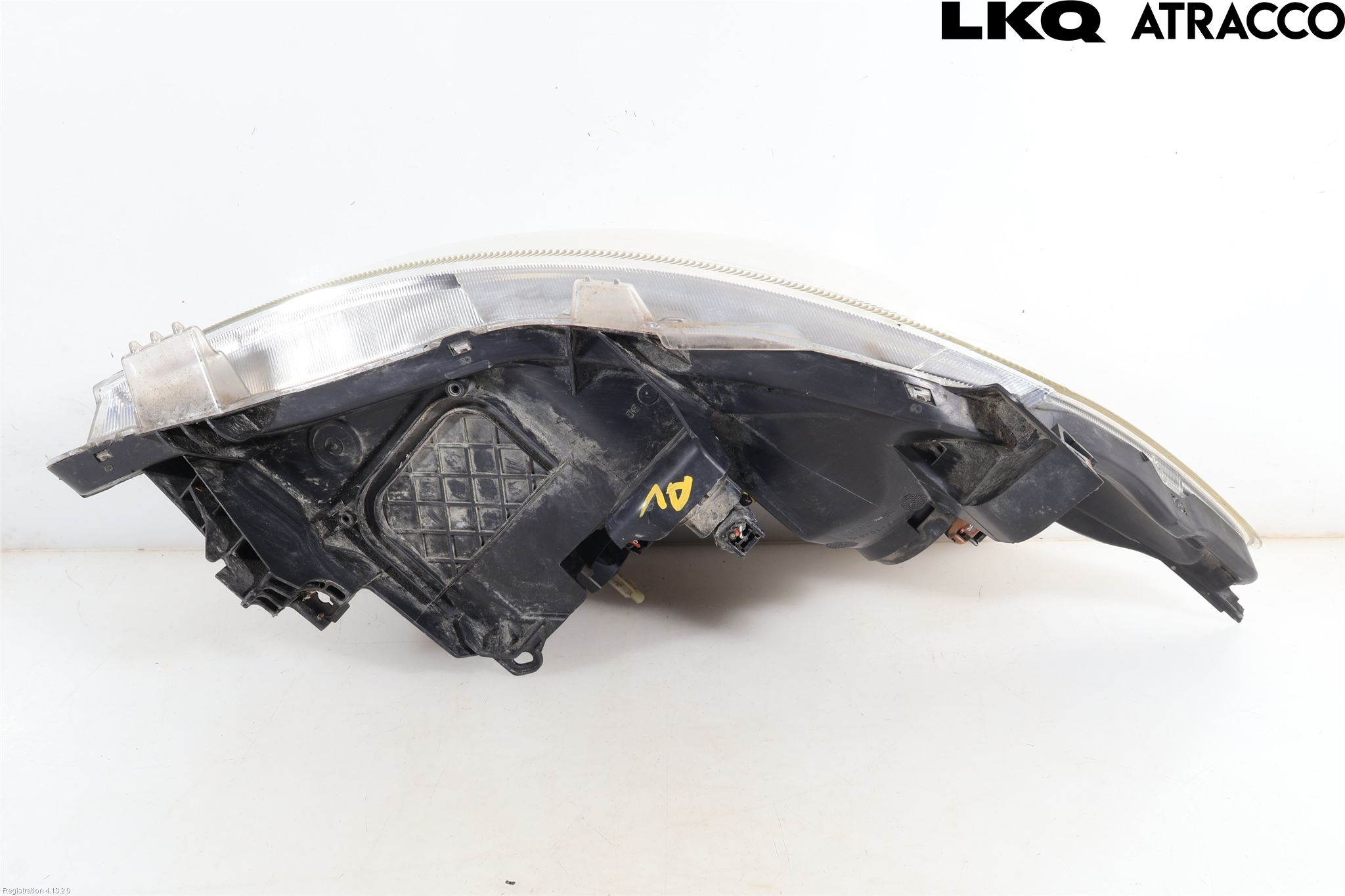 Toyota AURIS 10-12 Strålkastare Vänster