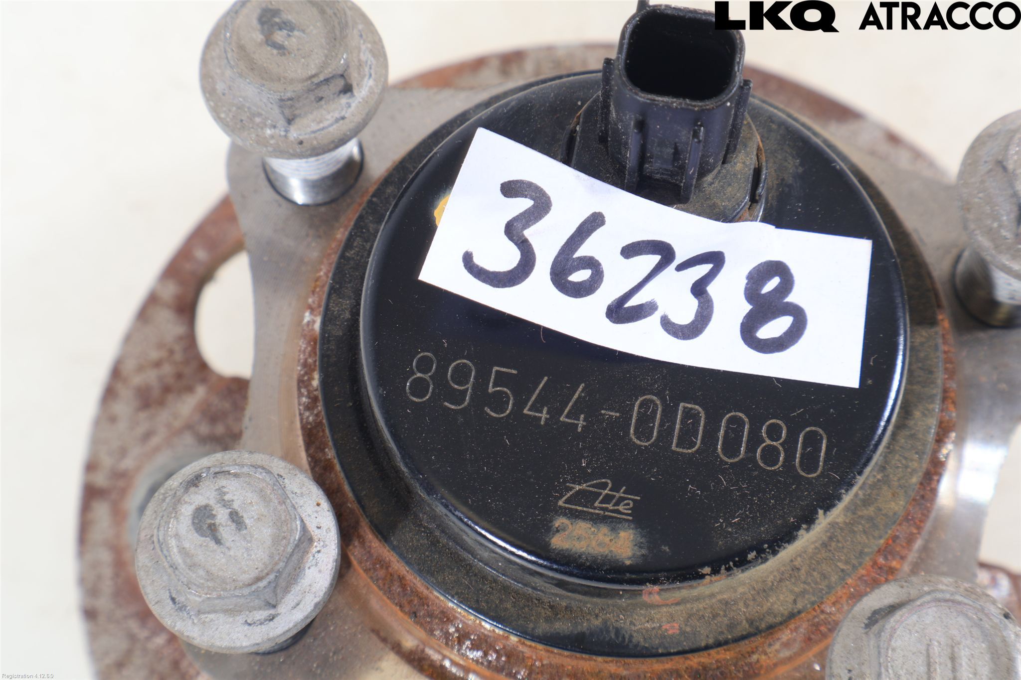 Toyota C-HR 24- Nav Bak