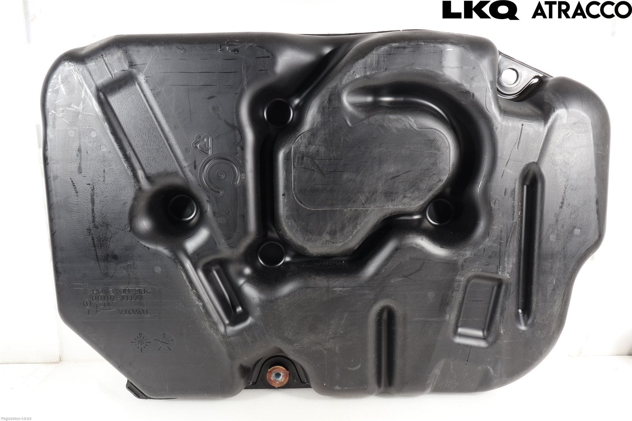 Toyota RAV4 19- Bränsletank Insprutning