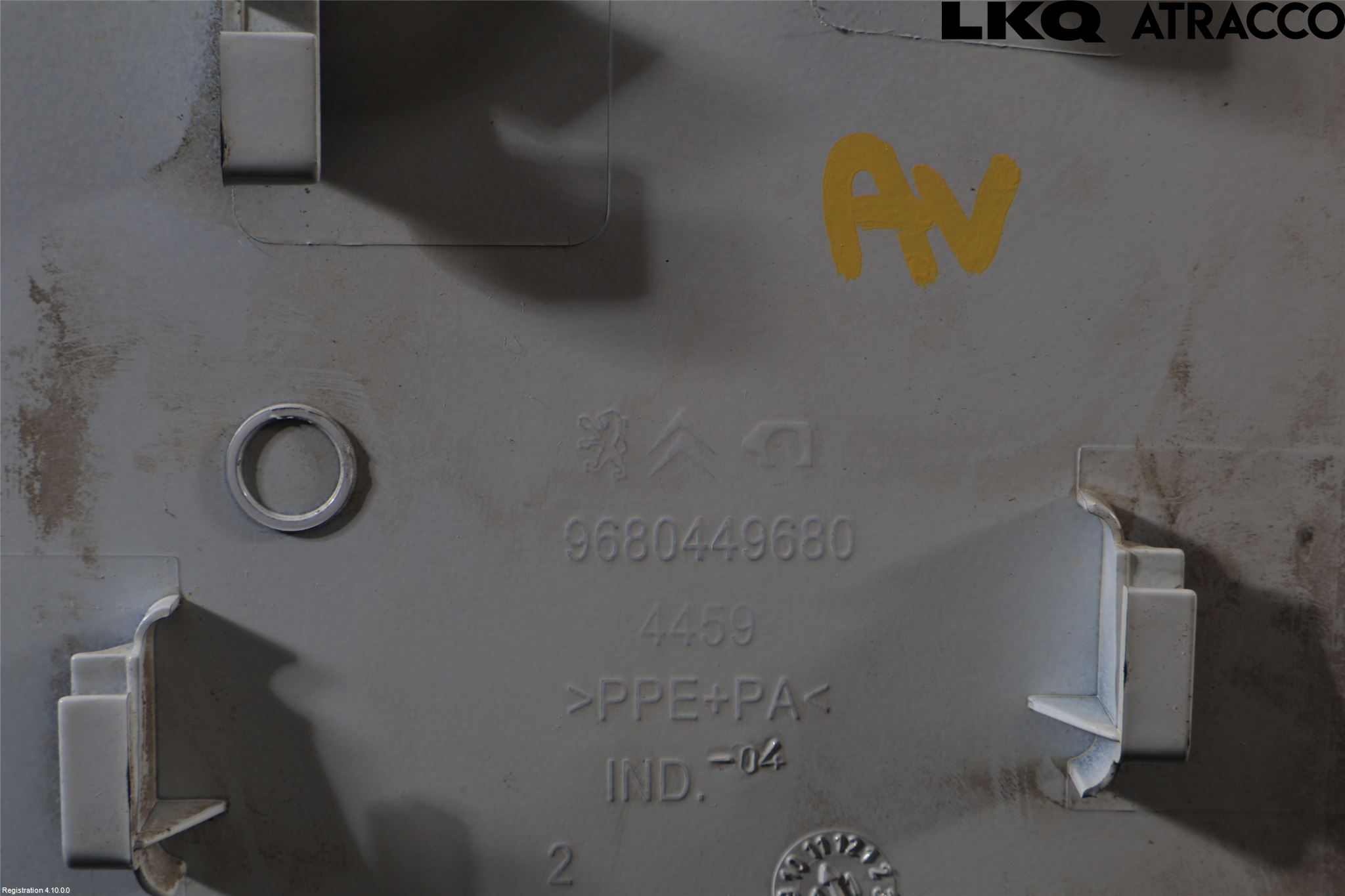 Peugeot PARTNER 08-15 Tanklucka