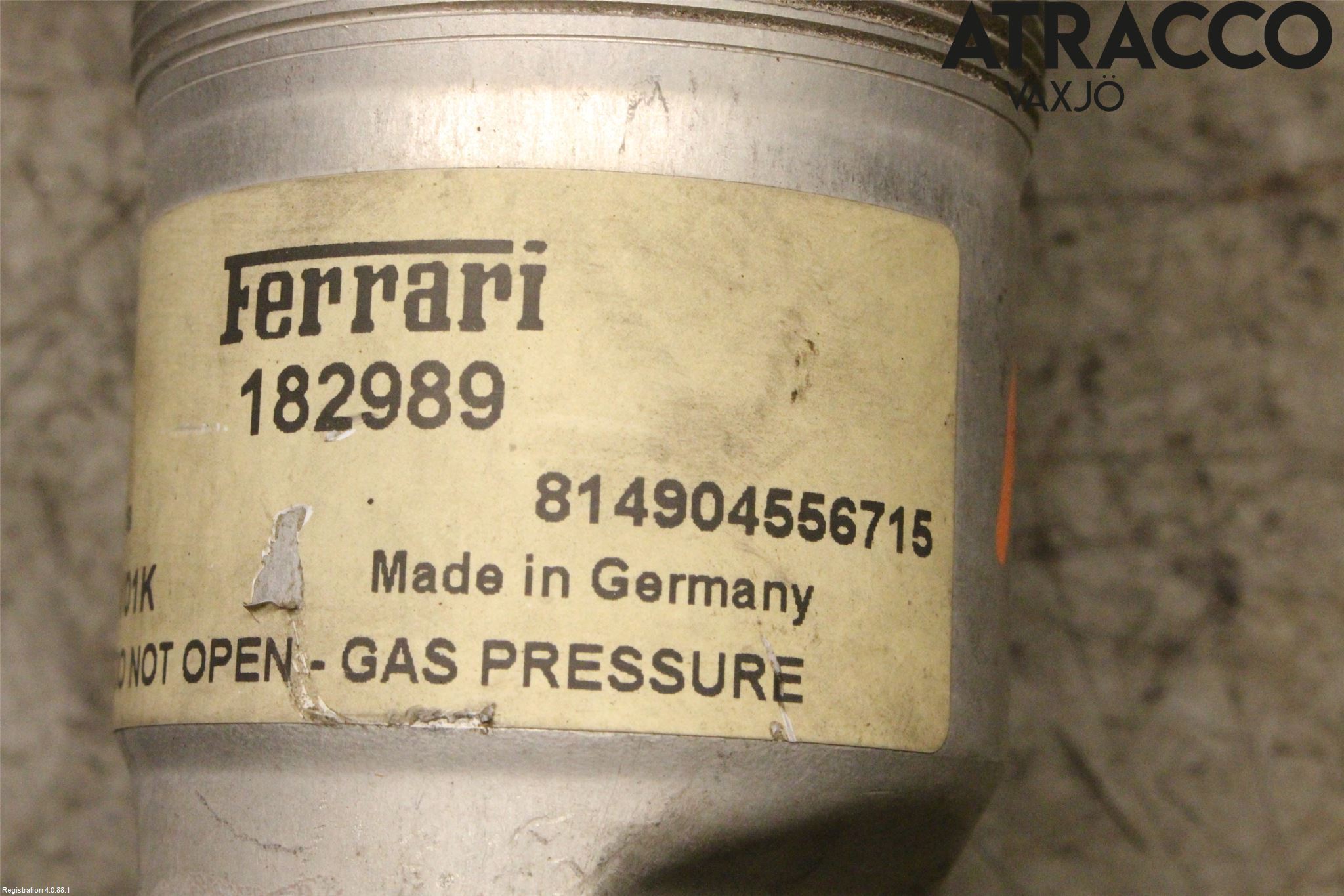 Ferrari ÖVRIGT Fjäderben Fram Vänster