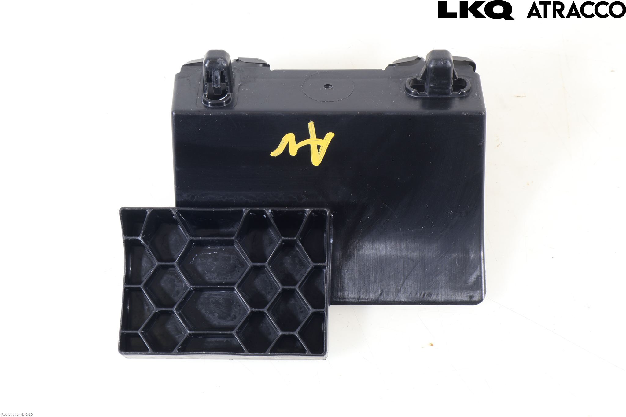 Lexus LBX 24- Deflektor Plåt-Plast Kylning