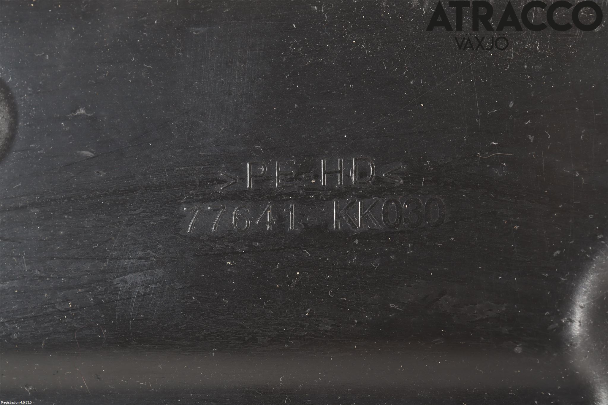 Toyota HILUX 16- Hasplåt Plåt-Plast