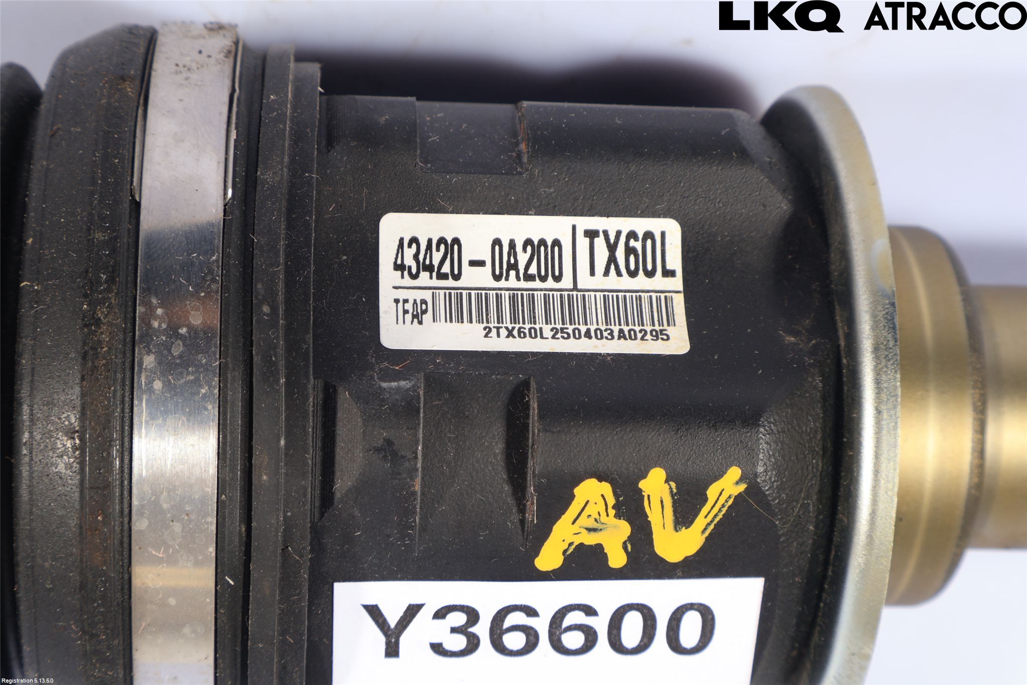 Toyota COROLLA CROSS XG10 22- Drivaxel Fram Vänster