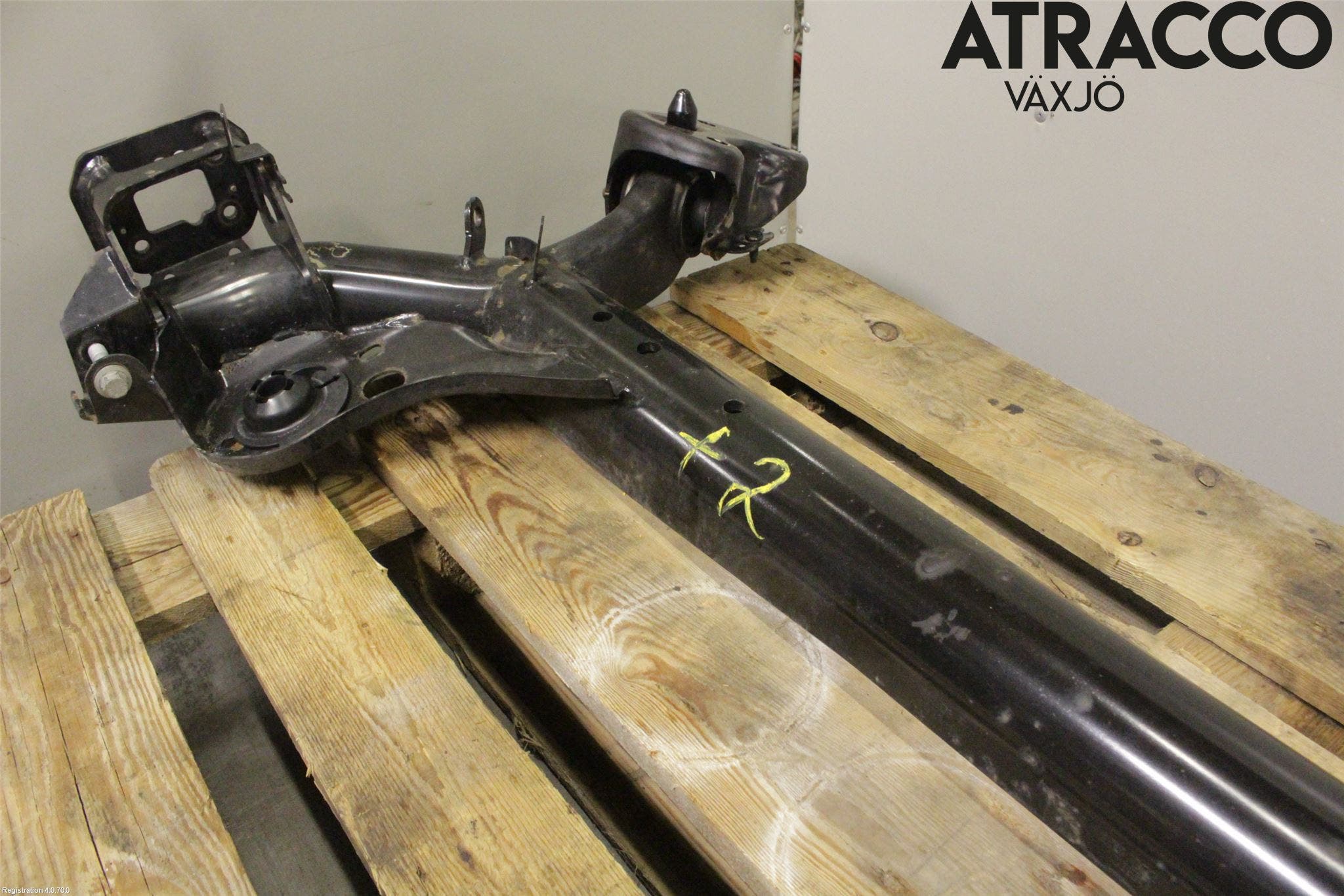 Ford B-MAX 12-17 Bakaxelbalk