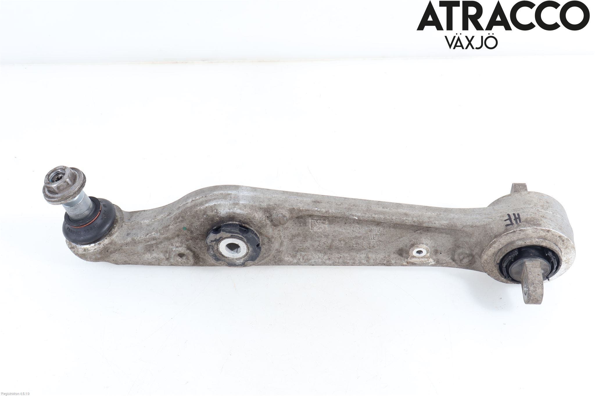 Alfa GIULIA Bärarm Fram Undre Hö