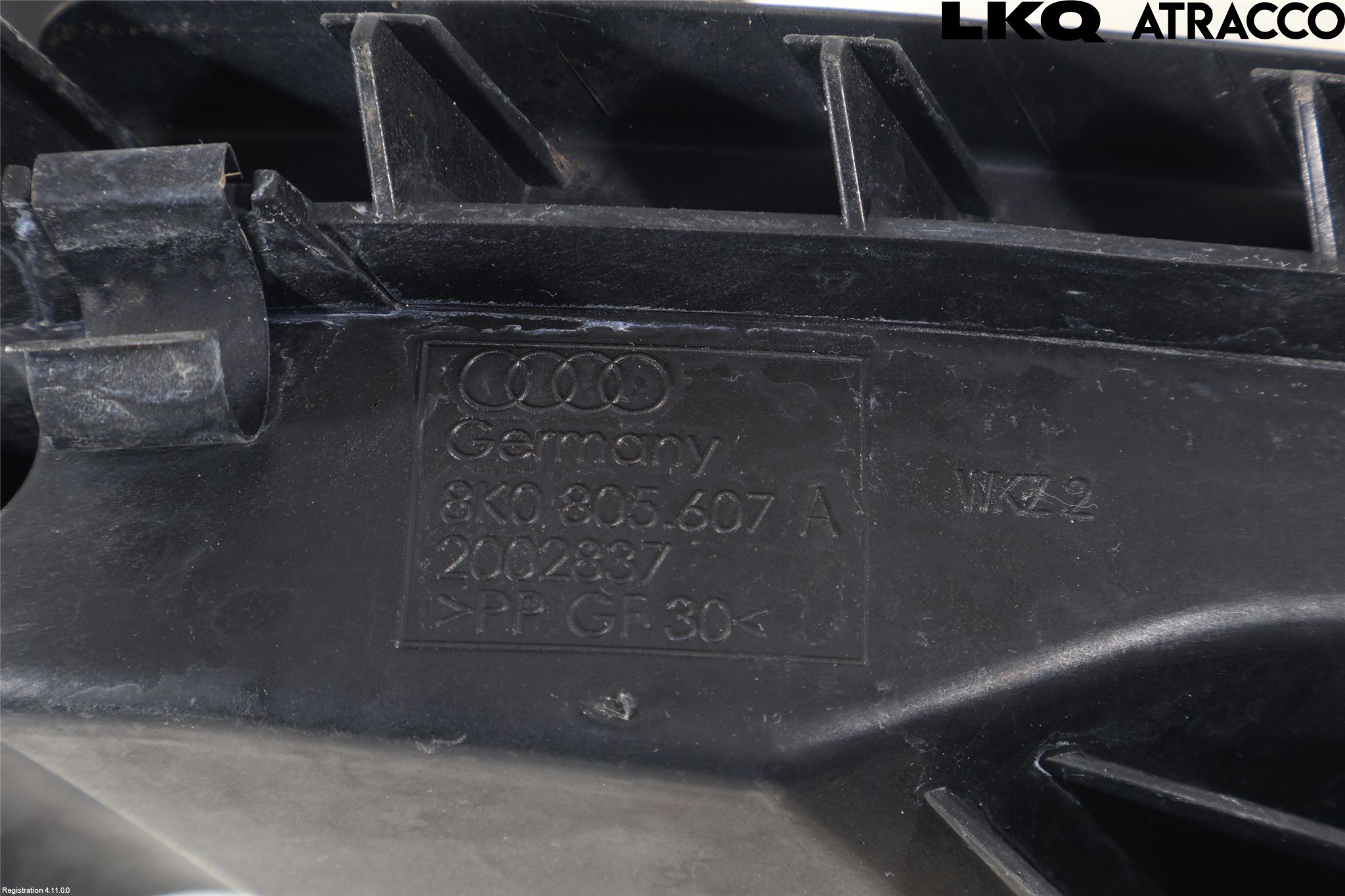 Audi A4/S4 08-11 Strålkast Fästsarg