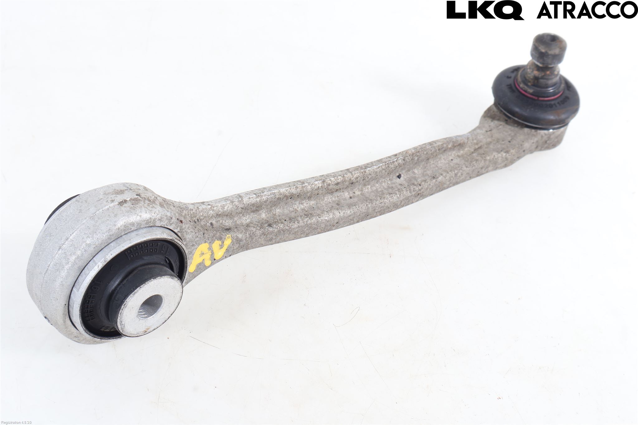 Audi A4/S4 B9 16-19 Bärarm Fram Övre Vä