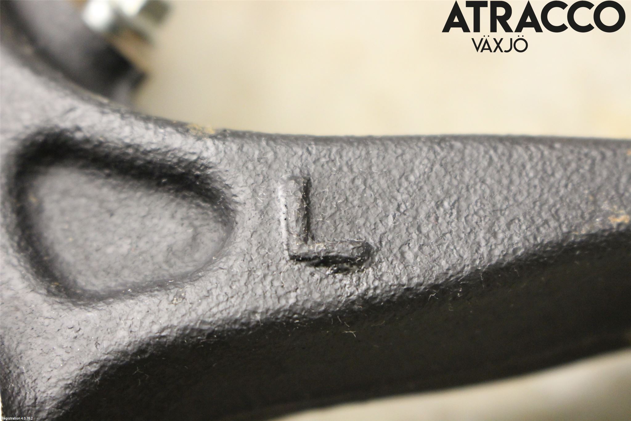 Suzuki SWIFT 17-24 Styrspindel Lagerhus Vä