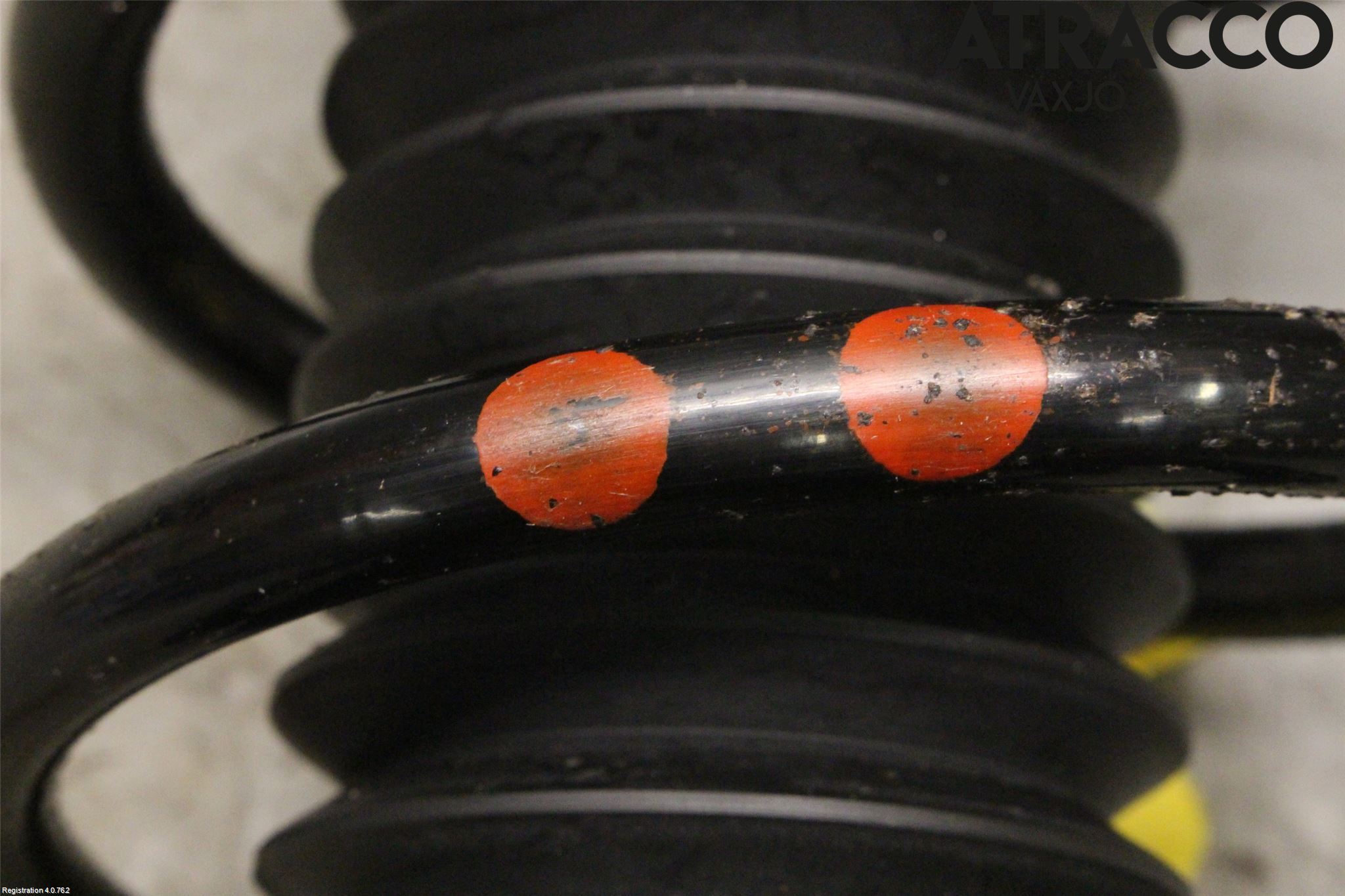 Suzuki VITARA 15- Fjäderben Fram Vänster