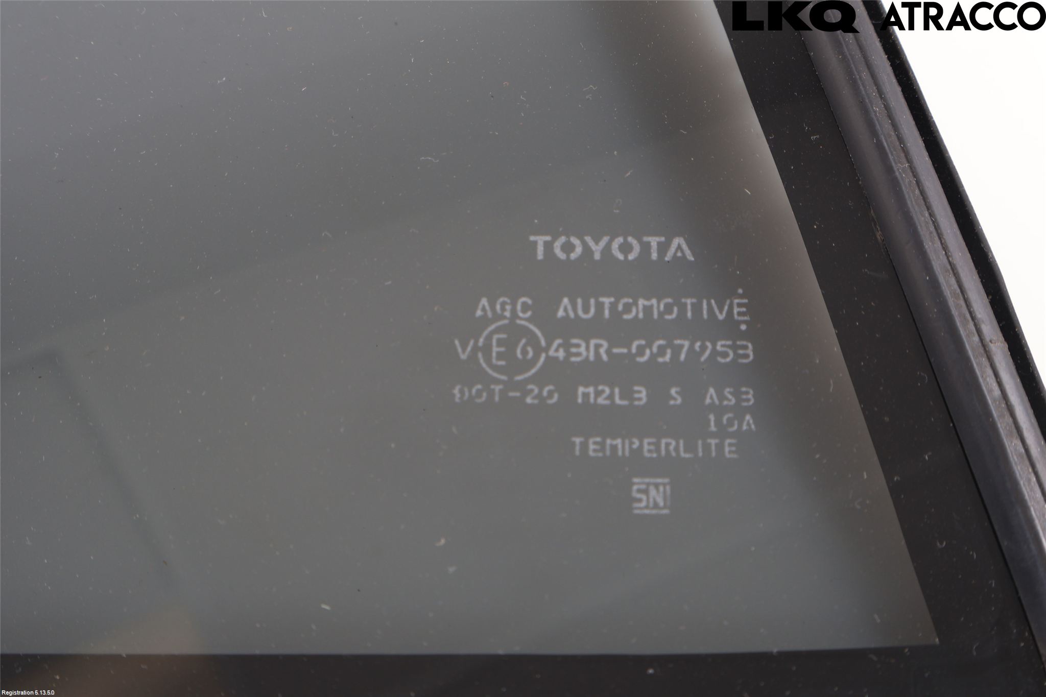 Toyota RAV4 19- Dörruta Bak Lilla Vä