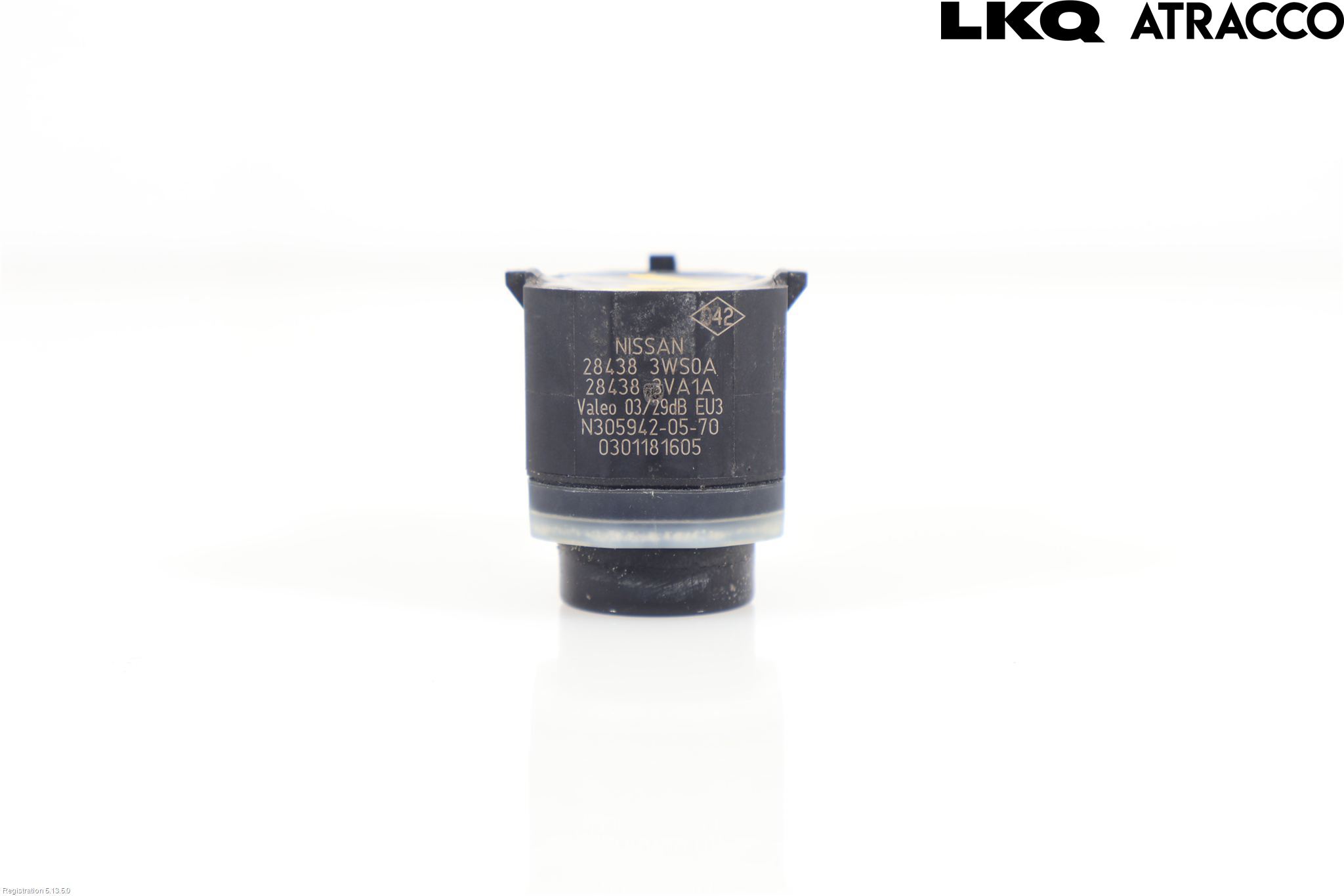 Nissan LEAF 18- Parkeringshjälp Frontsensor